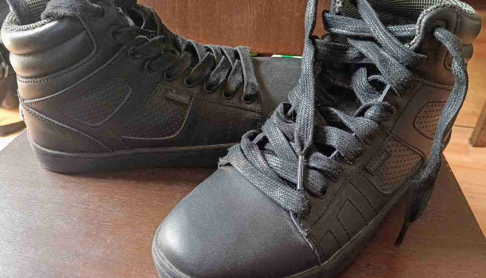 Zapatillas negras Teener talla 34 - miniatura 2