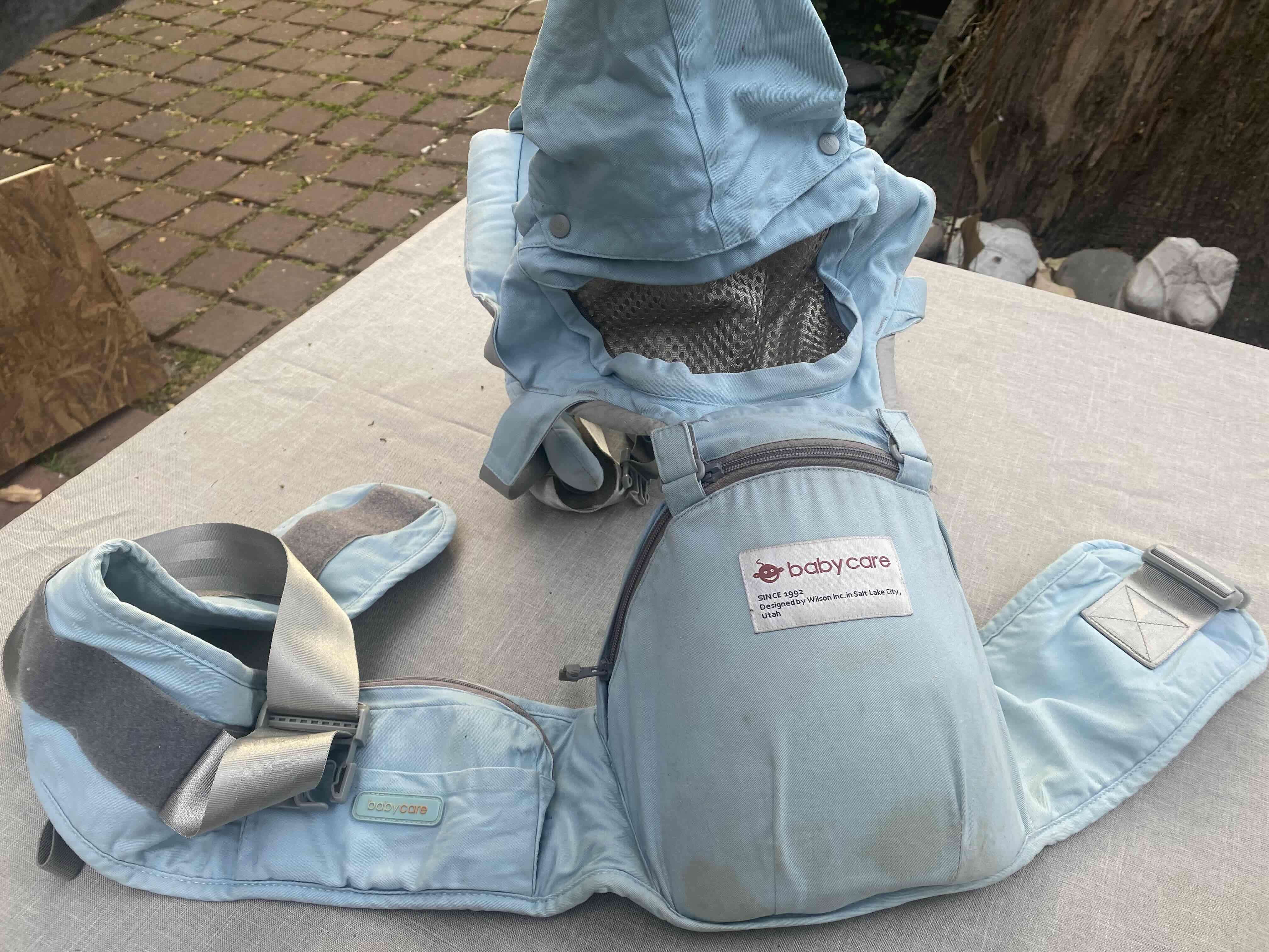 Portabebés azul Babycare