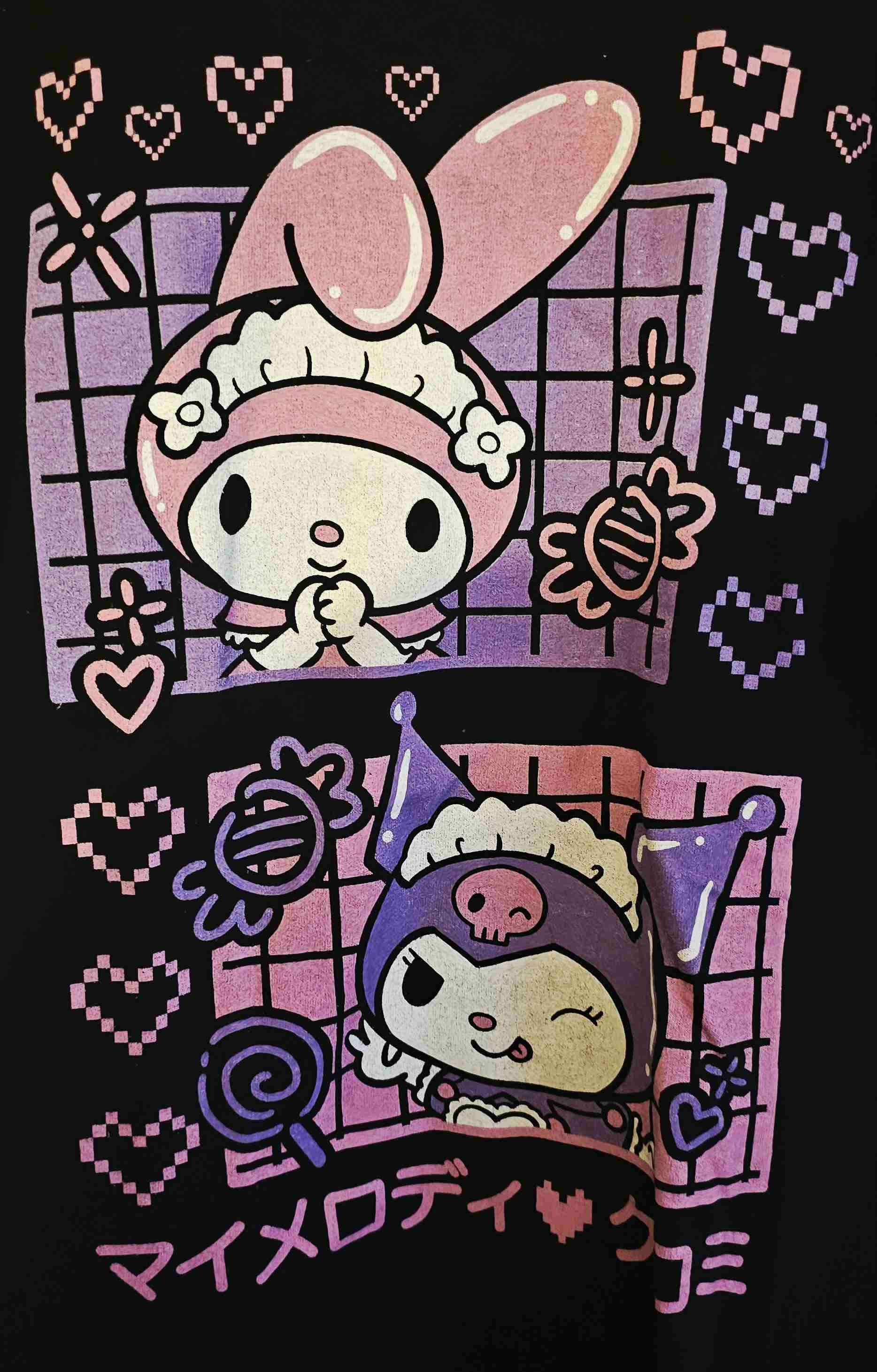 Polera negra con estampado My Melody y Kuromi - miniatura 2