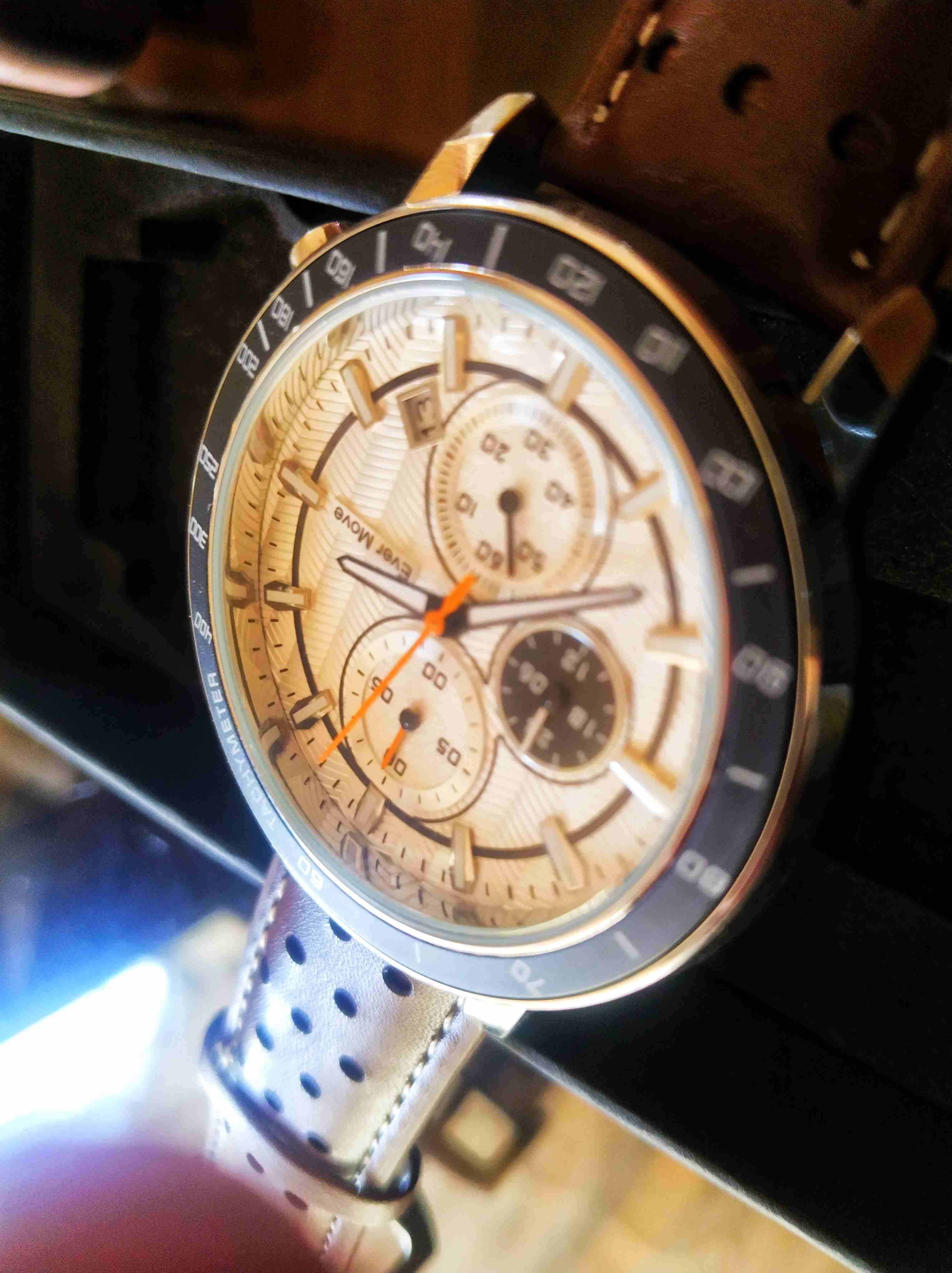 Reloj cronógrafo clásico - miniatura 3