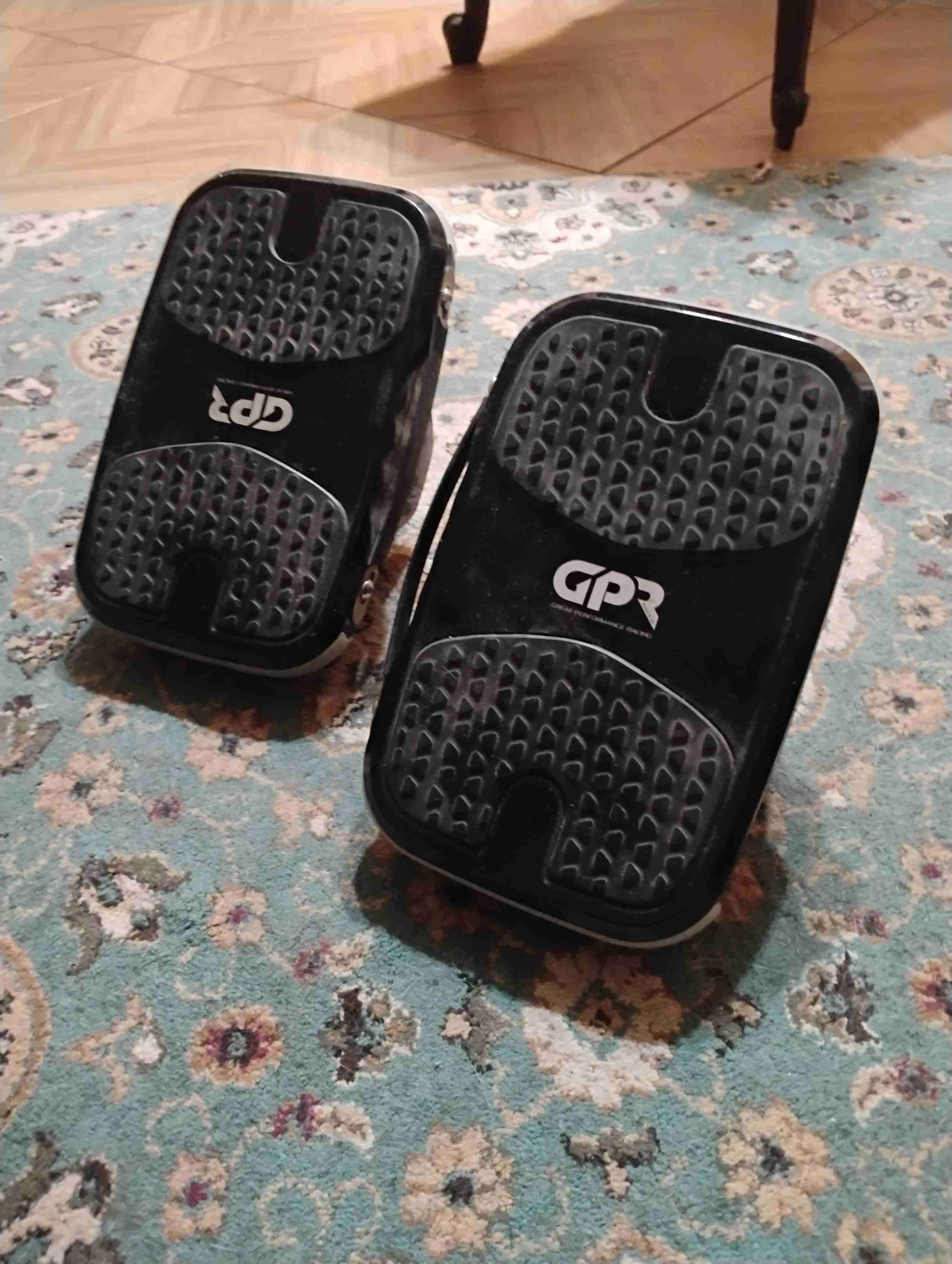 Patines eléctricos con luces LED - miniatura 3