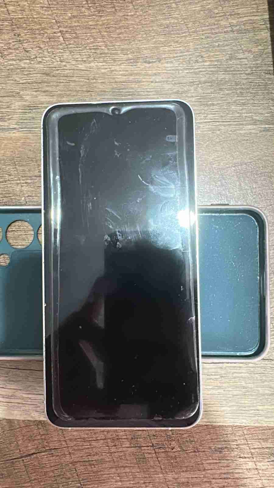 Celular en buenas condiciones - miniatura 3