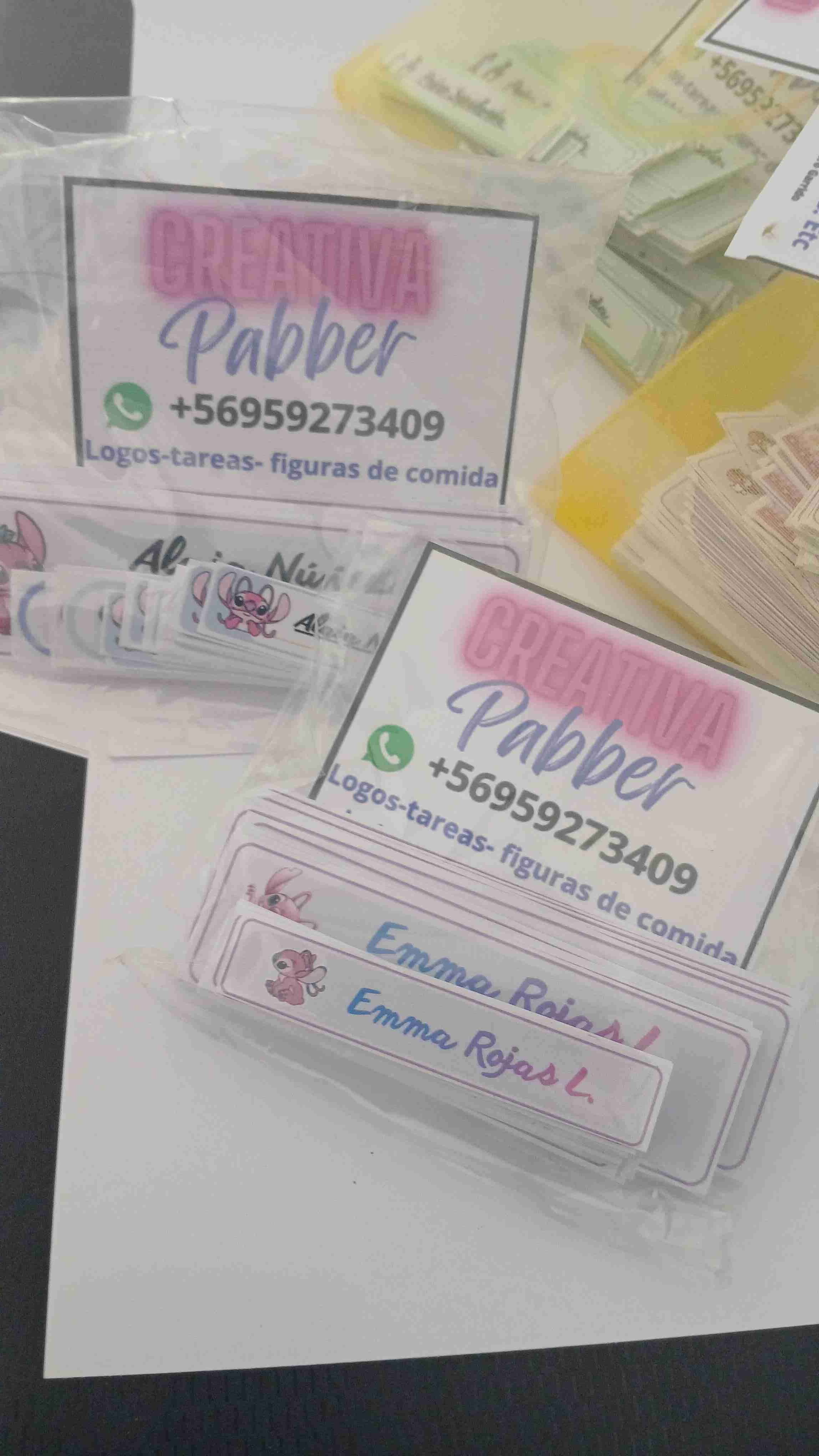 Set de etiquetas escolares Huntrix,  etc. - miniatura 2