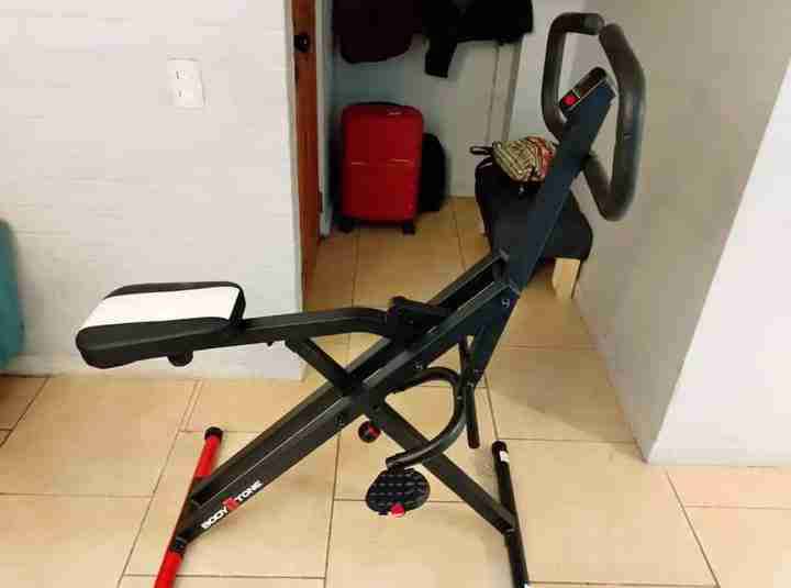 Bicicleta estática plegable Bodytone - miniatura 2