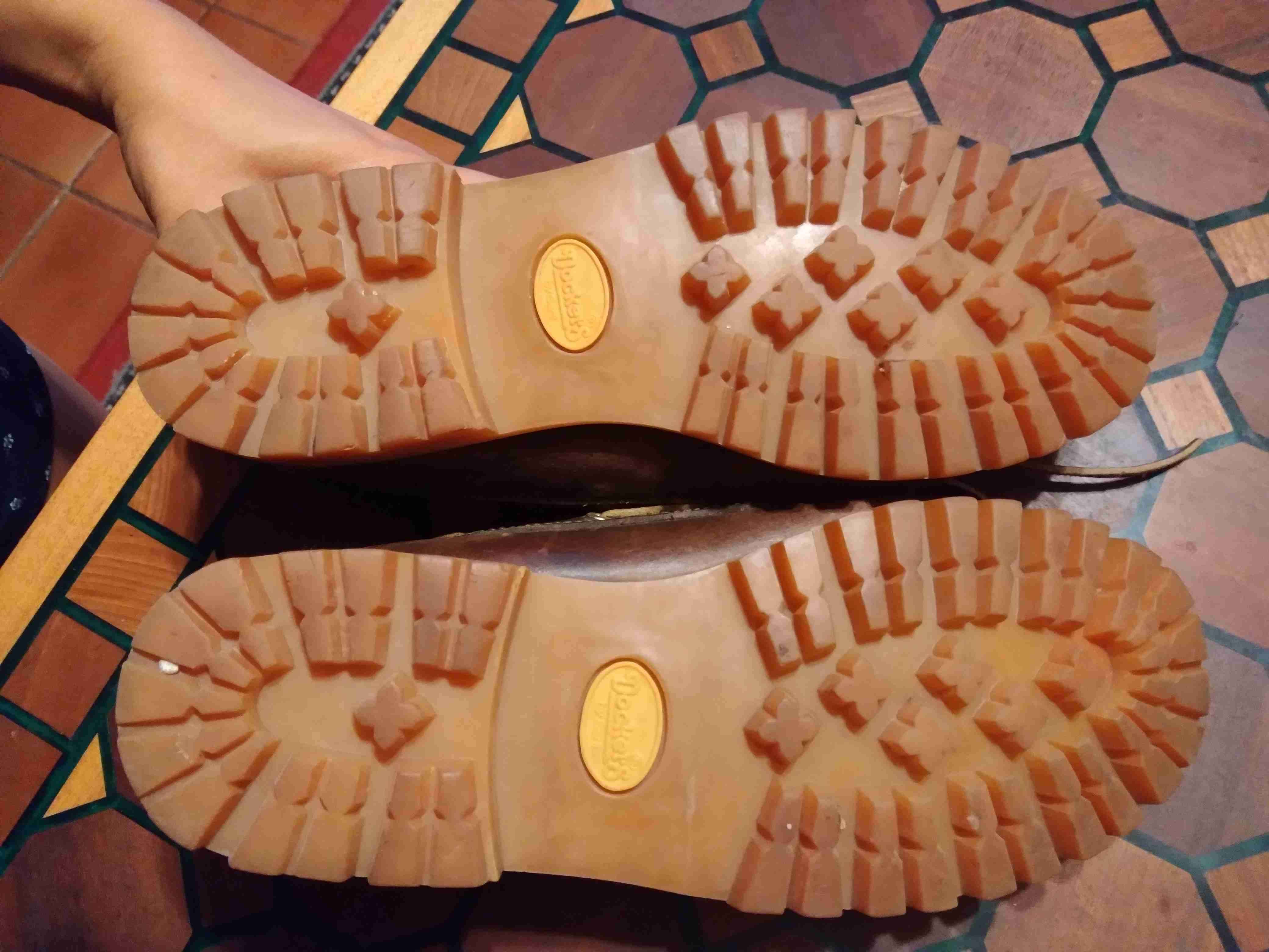 Zapatos Docker's náuticos de cuero marrón - miniatura 2