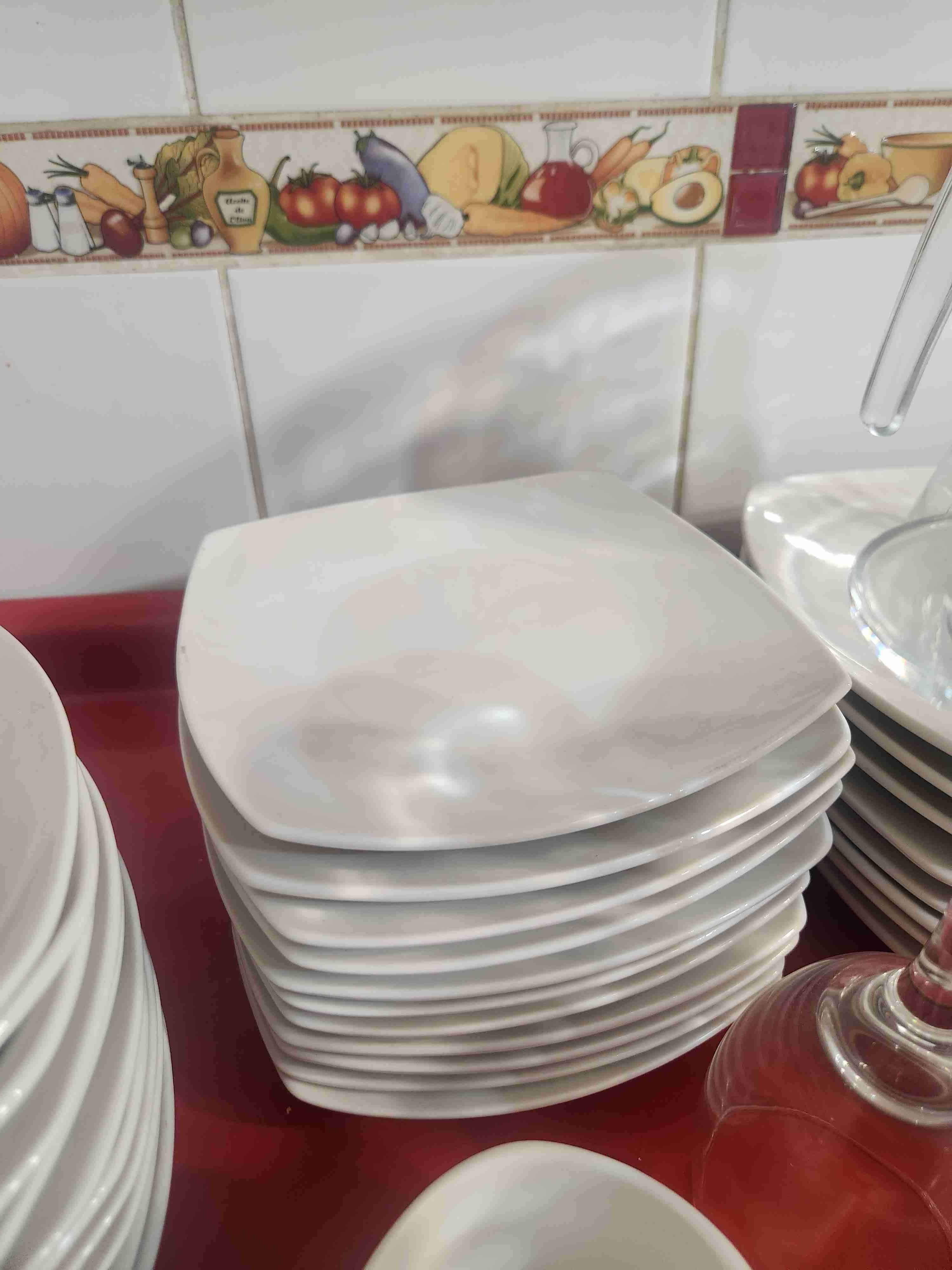 Set de loza completo - miniatura 2