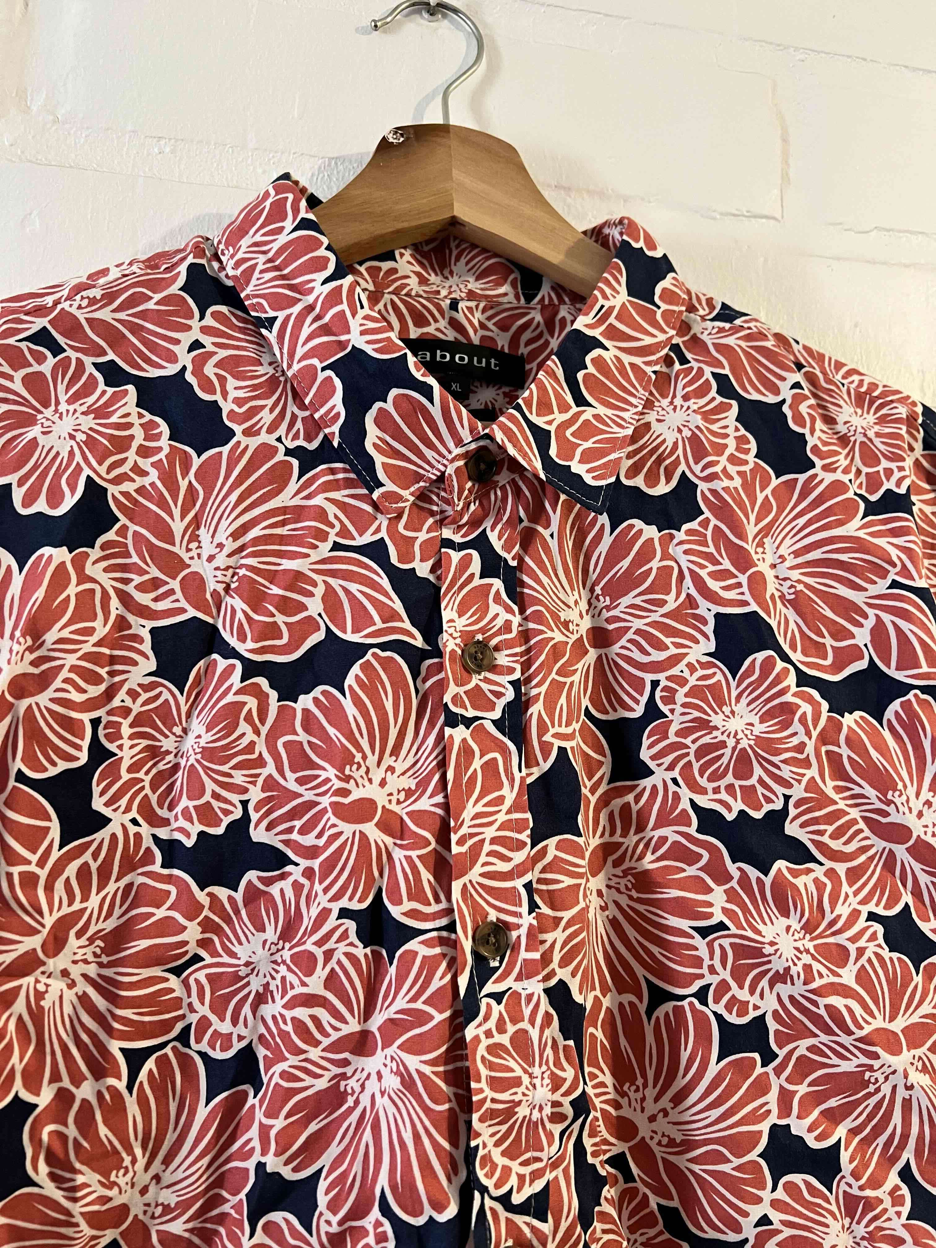 Camisa floral de manga corta About - miniatura 3