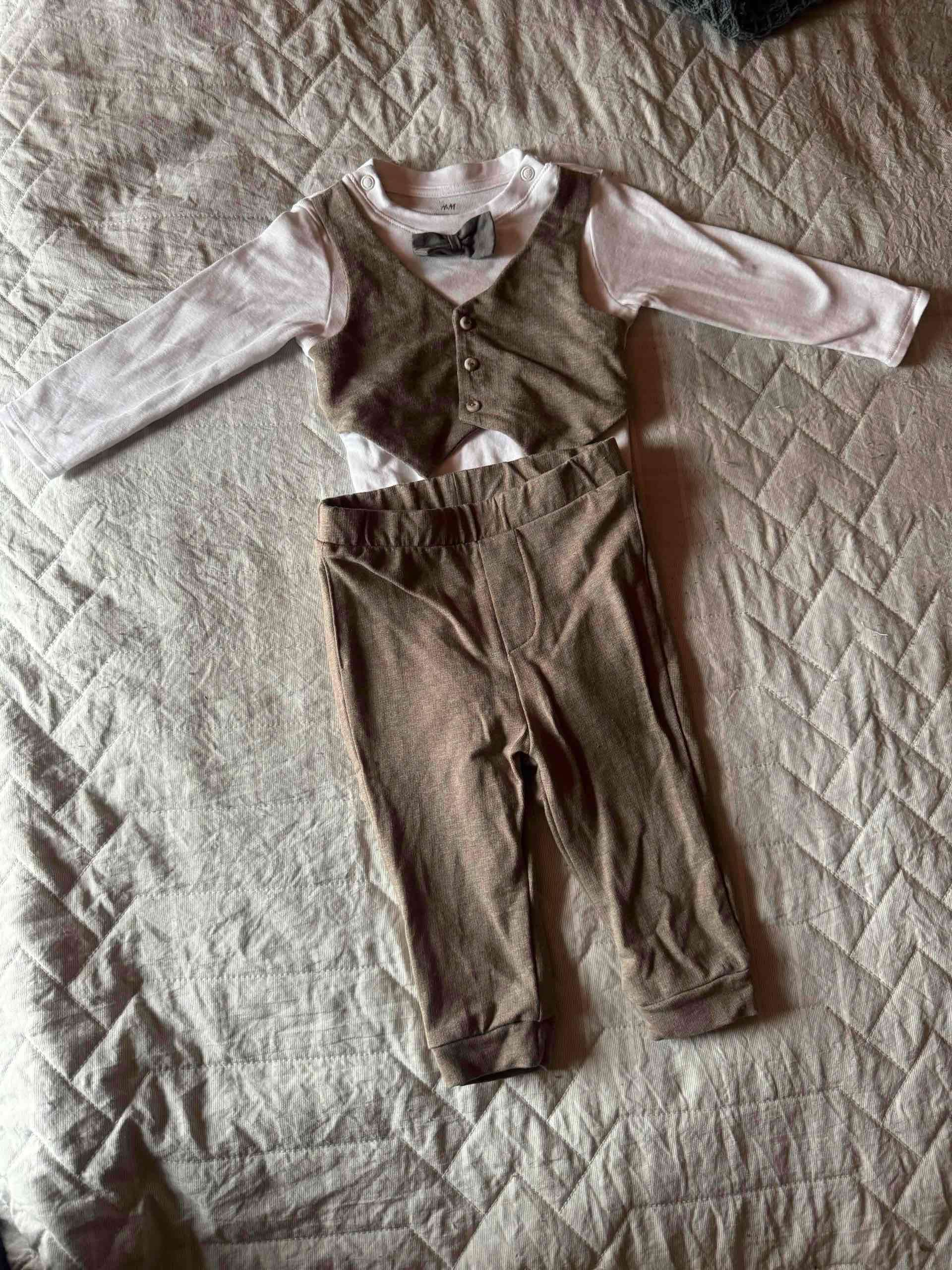 Conjunto formal bebé 3-6 meses HyM - miniatura 2