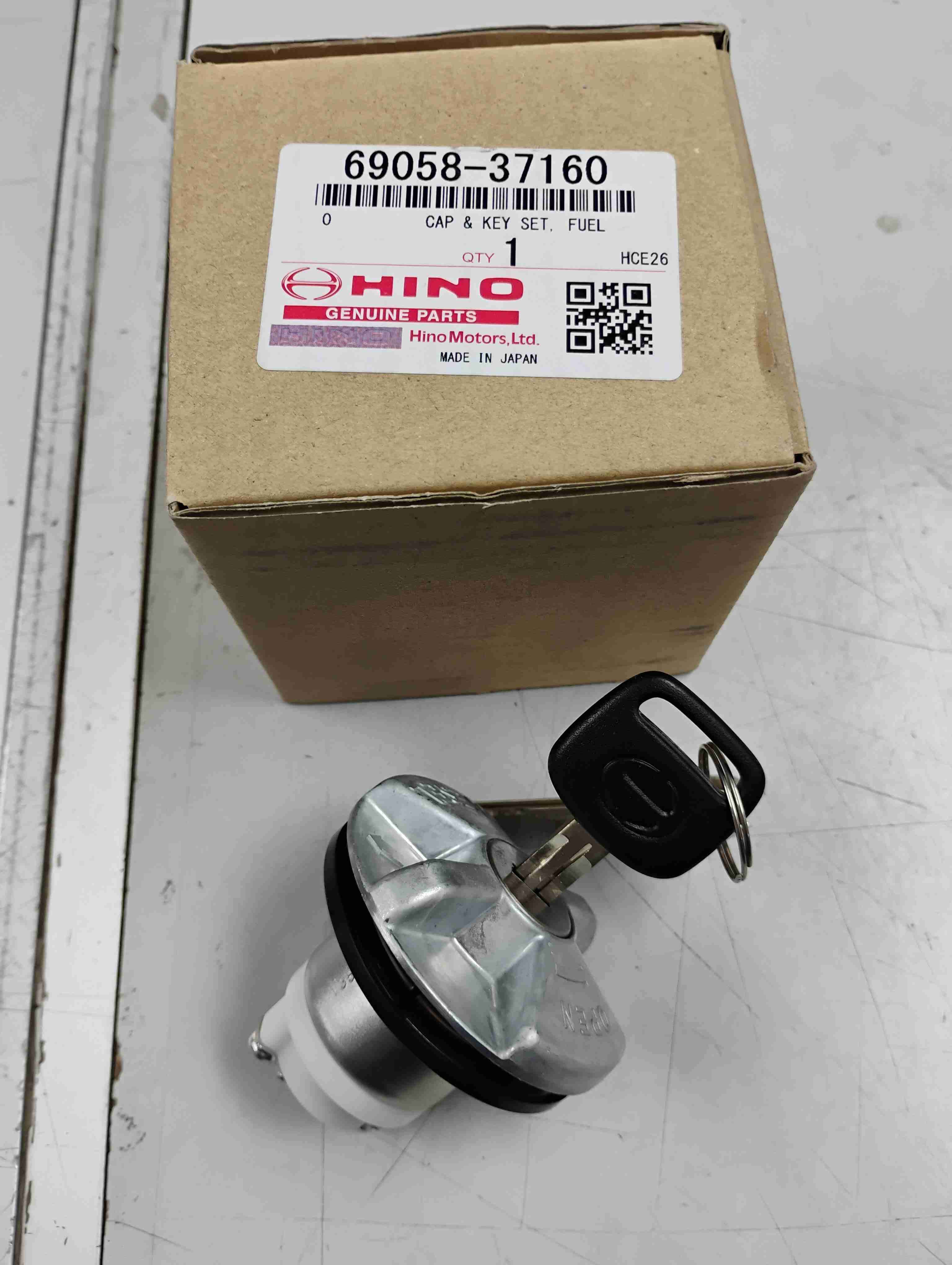 Set de tapa y llave Hino para Toyota - miniatura 2