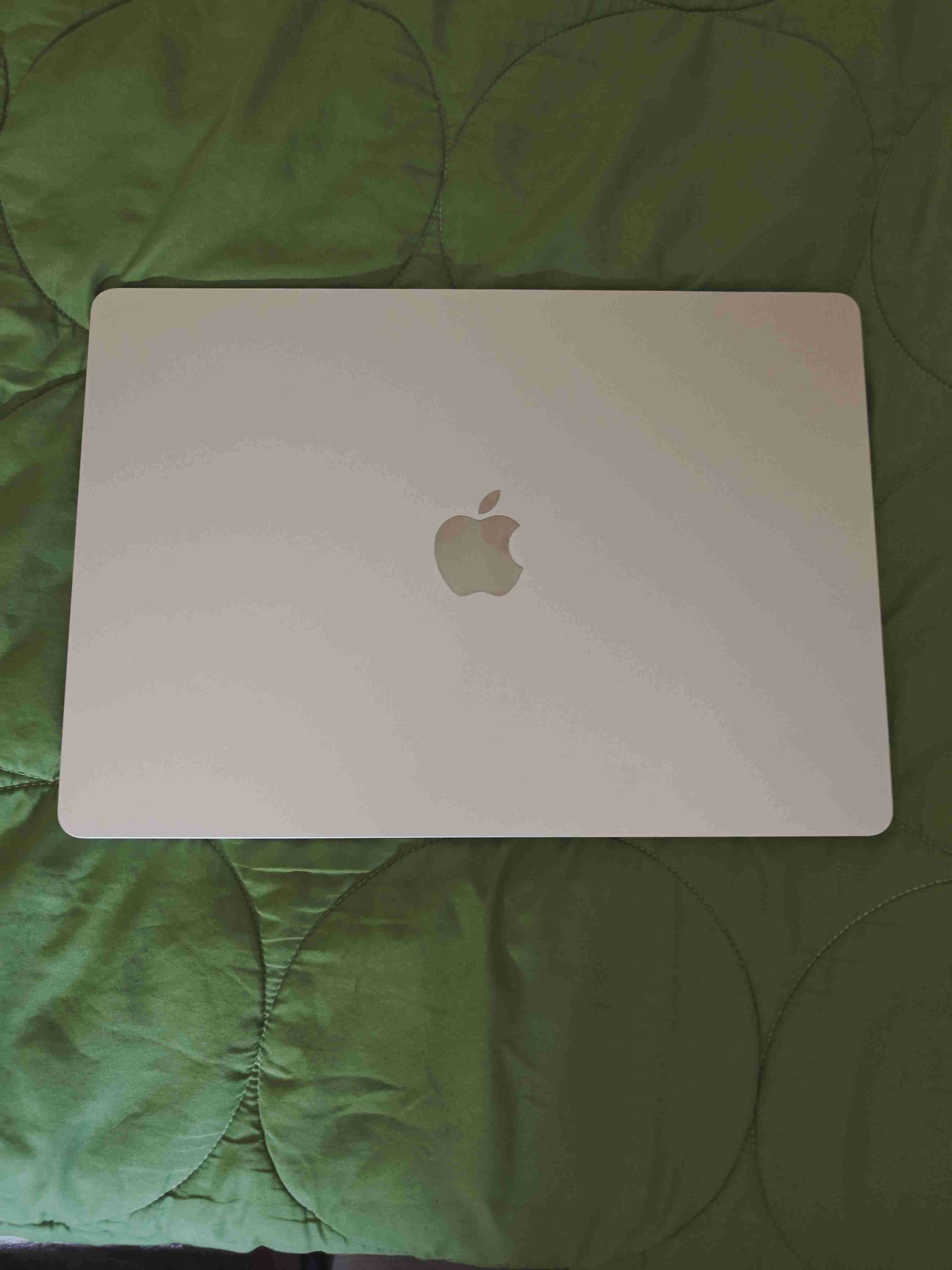 Macbook Air M3 15 pulgadas - miniatura 2