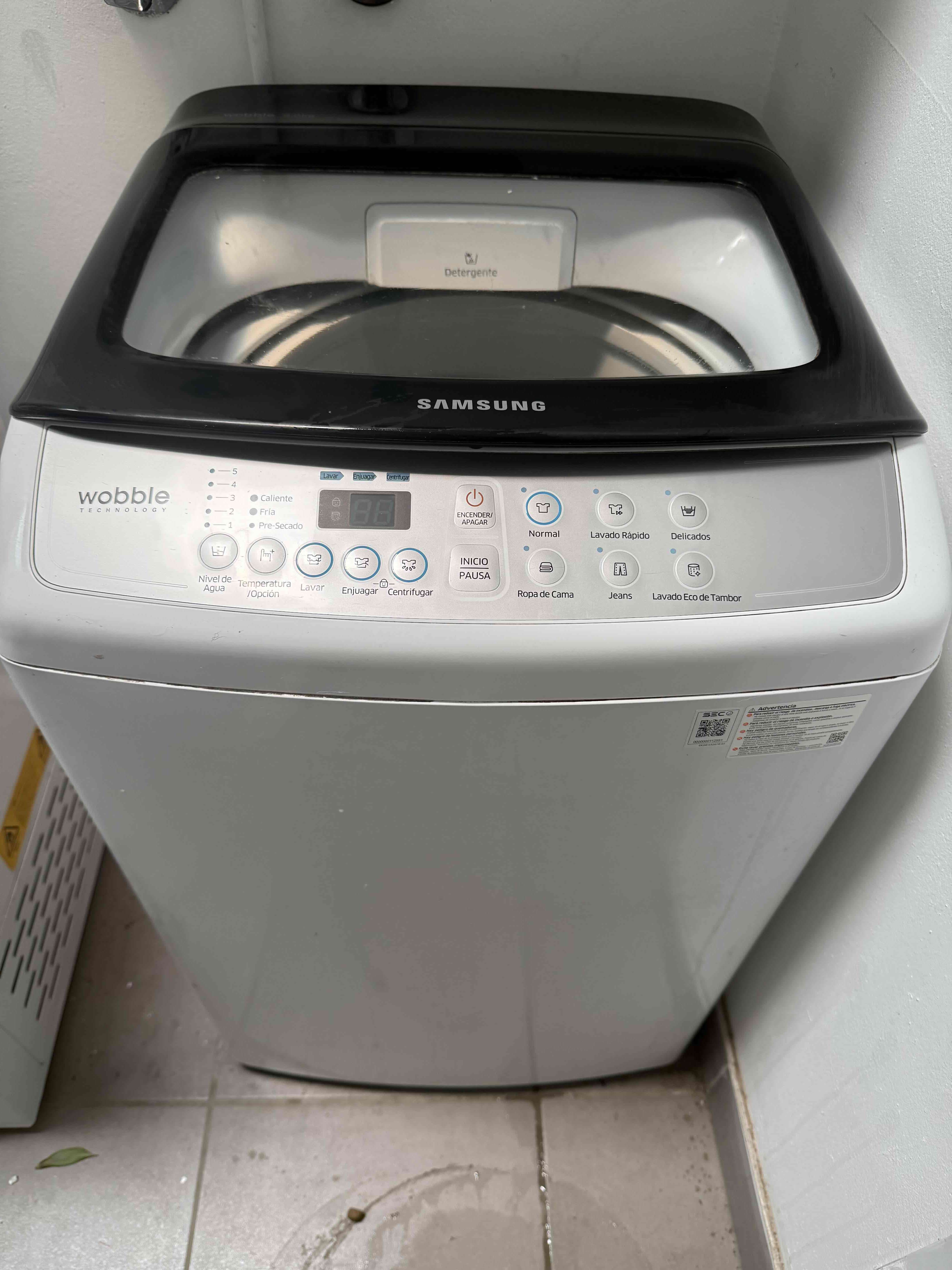 Lavadora Samsung Wobble Tecnología - miniatura 2