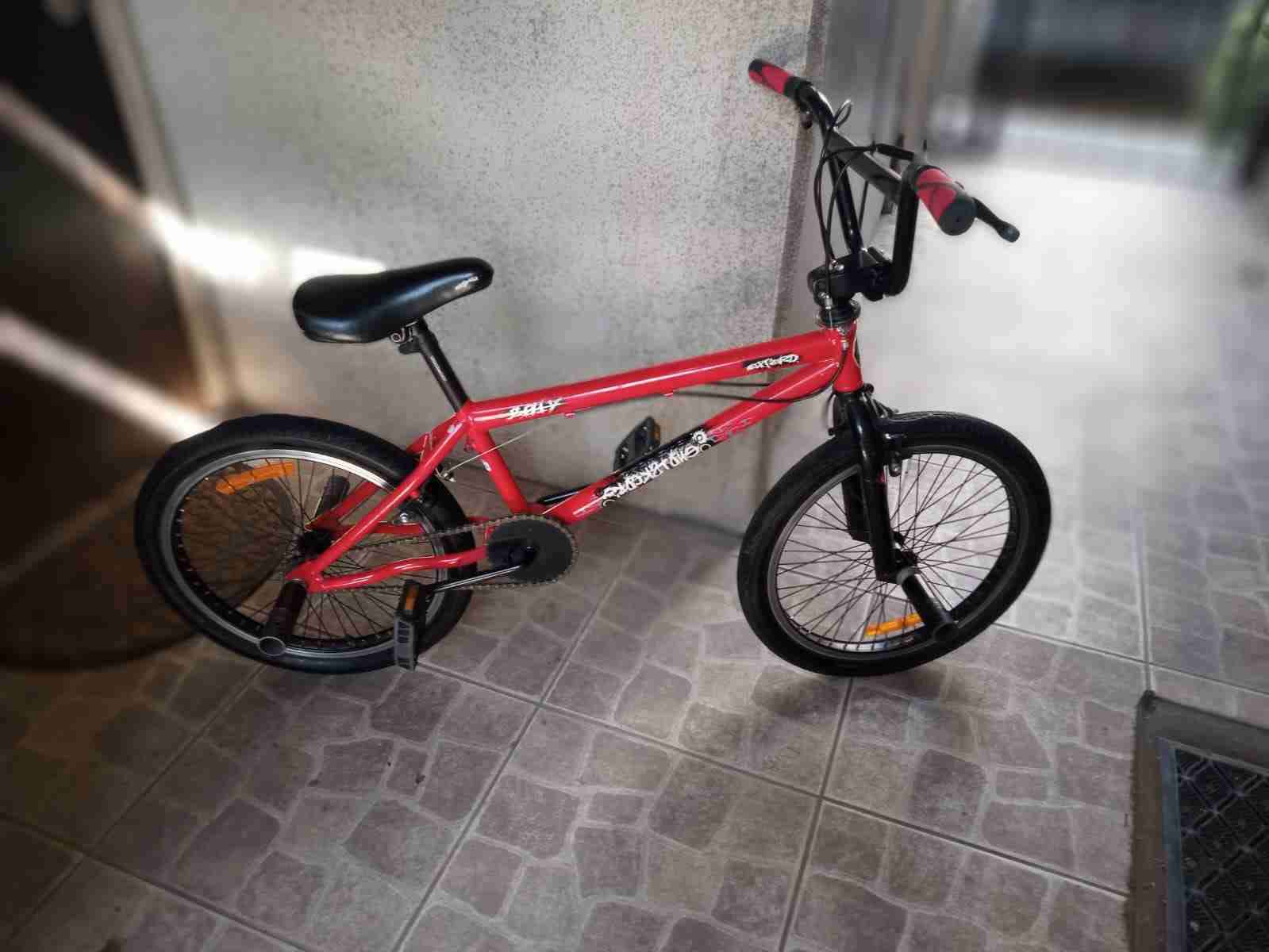 Bicicleta BMX marca OXFORD - miniatura 2