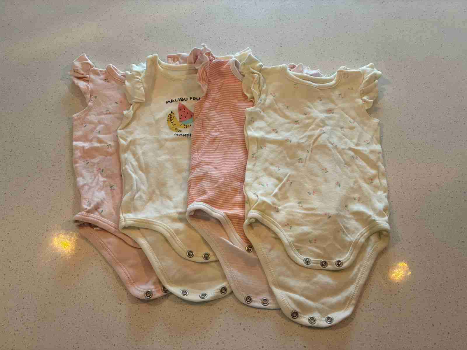 4 de bodies para bebé (niña) 3-6 meses