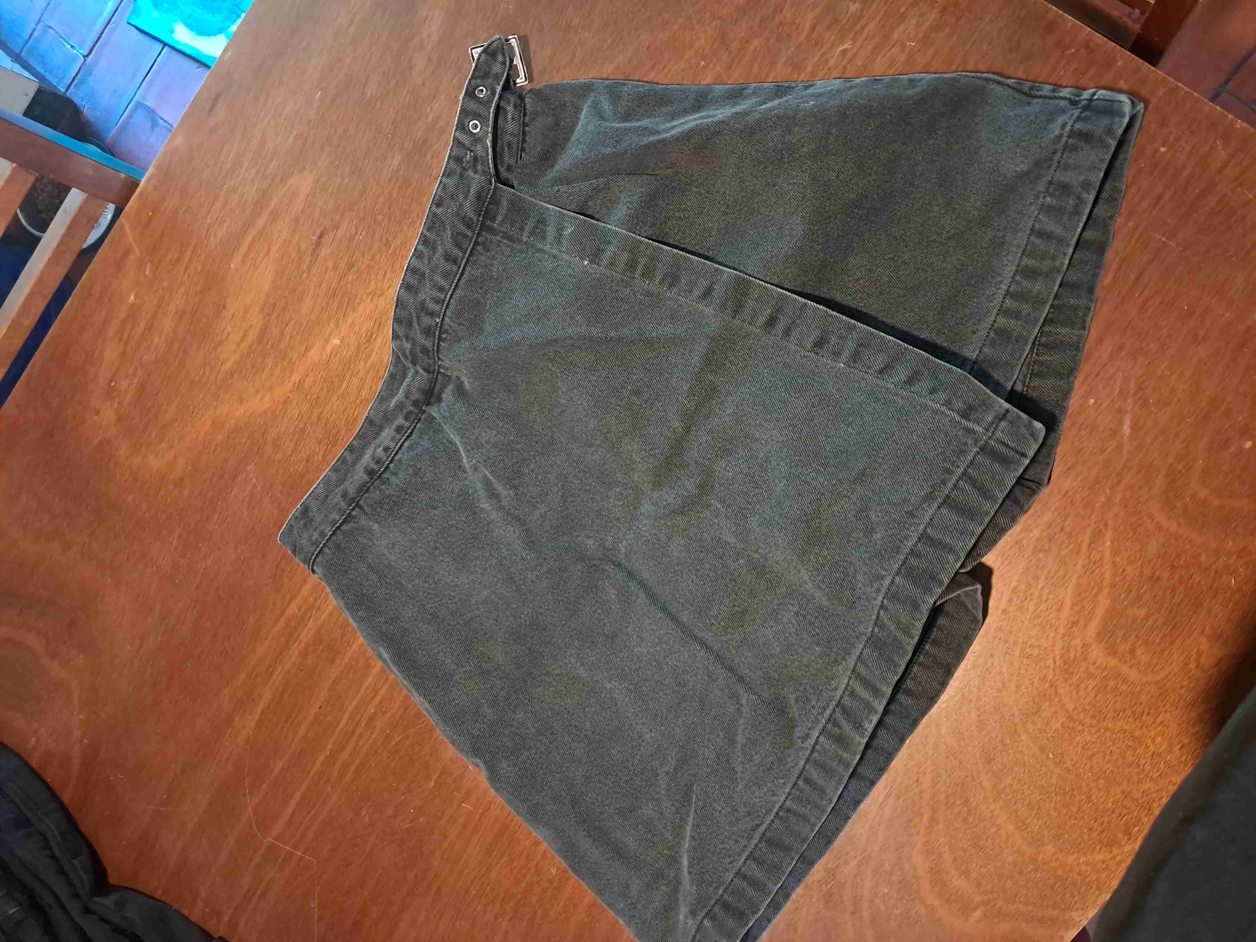 Falda Shorts de mezclilla negros - miniatura 2