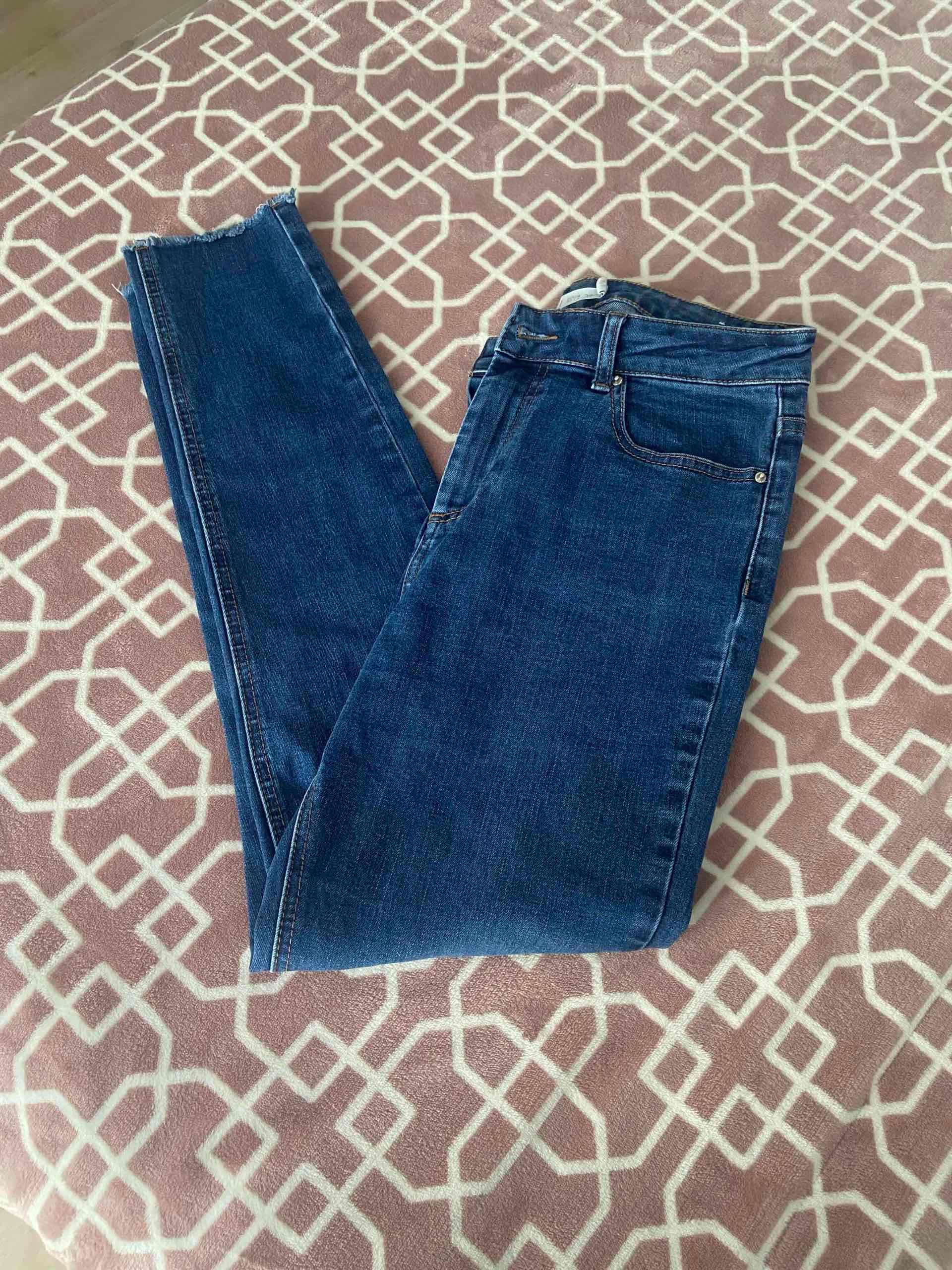 Jeans Alaniz