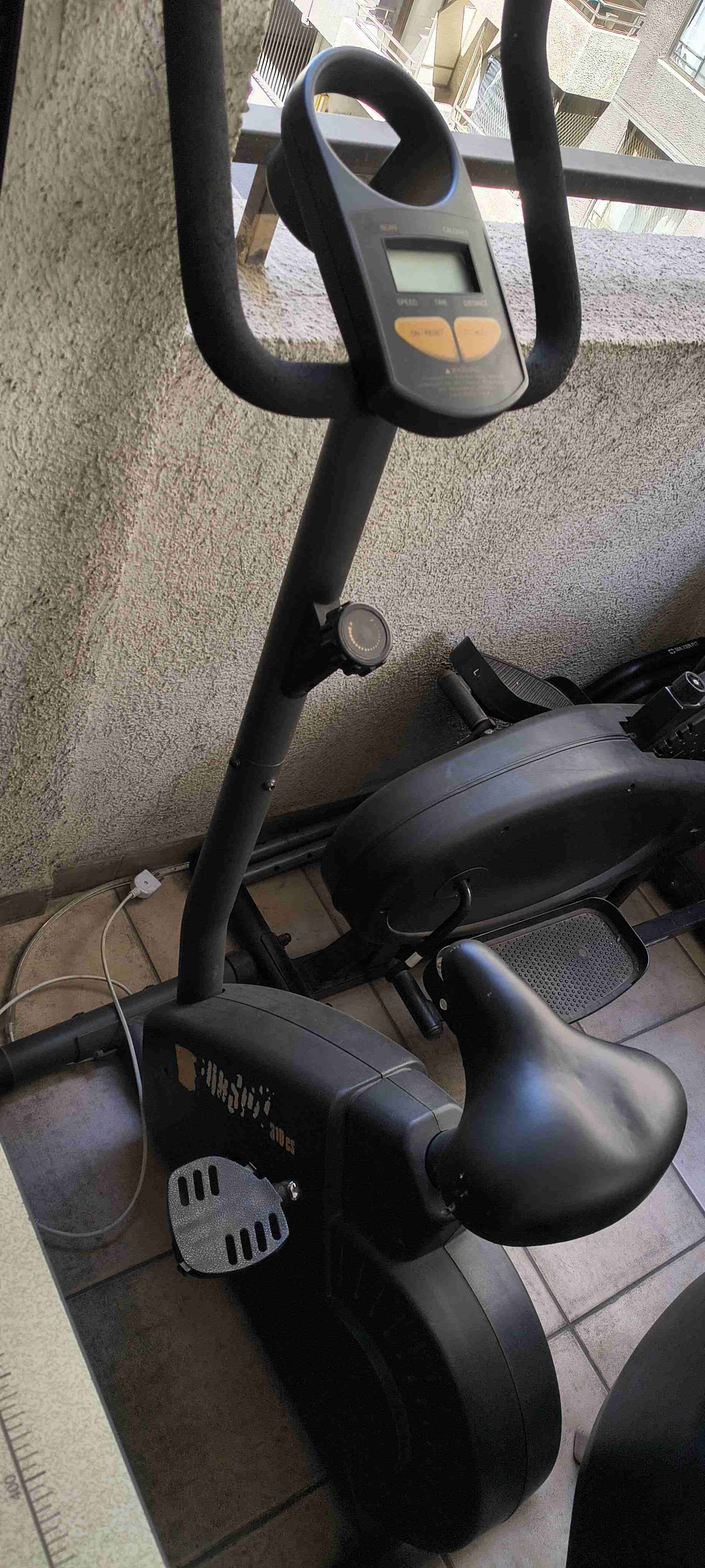 Bicicleta estática y Eliotica buen estado - miniatura 3