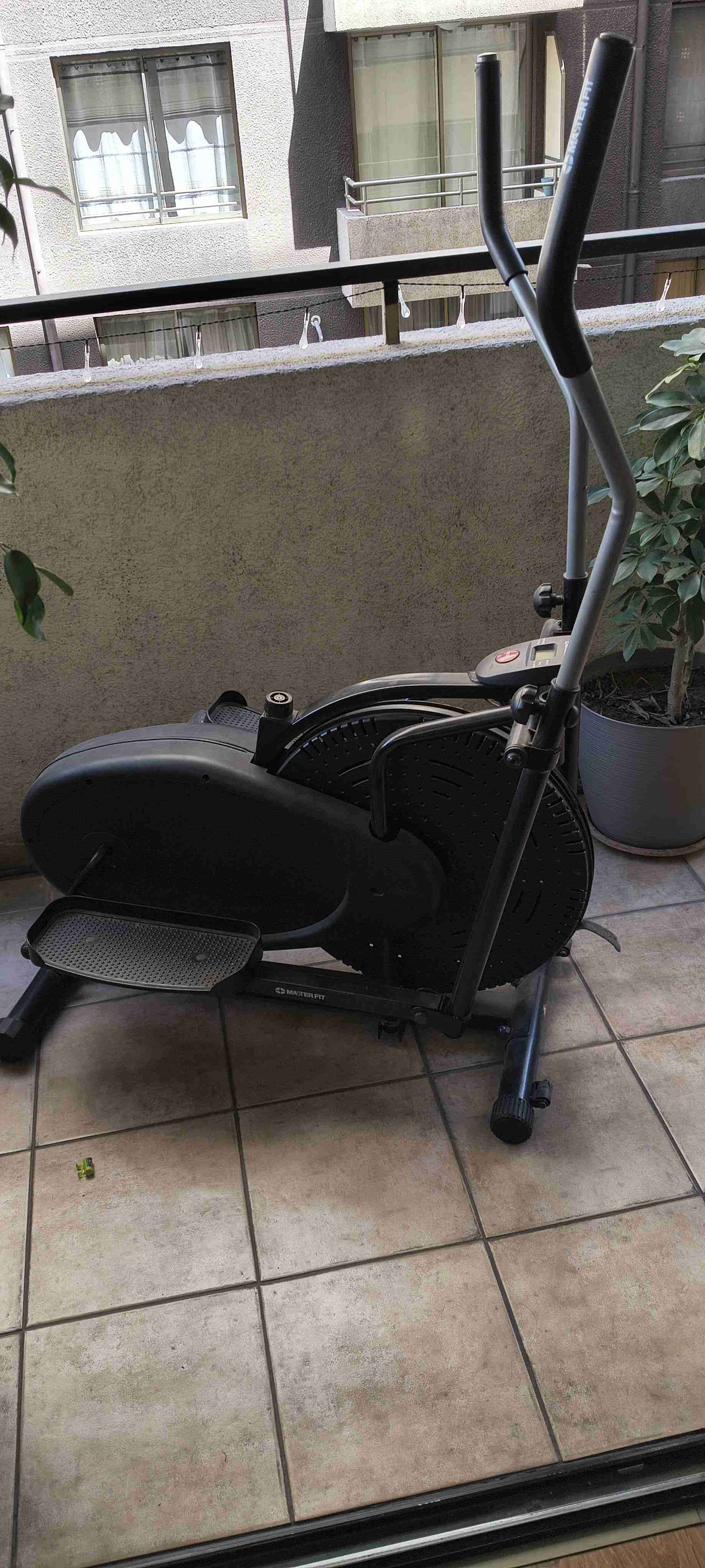 Bicicleta estática y Eliotica buen estado - miniatura 6