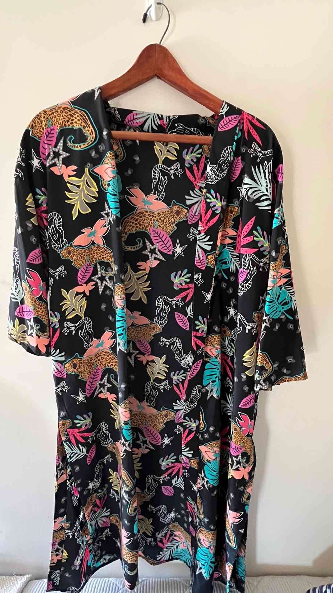 Vestido kimono estampado colorido