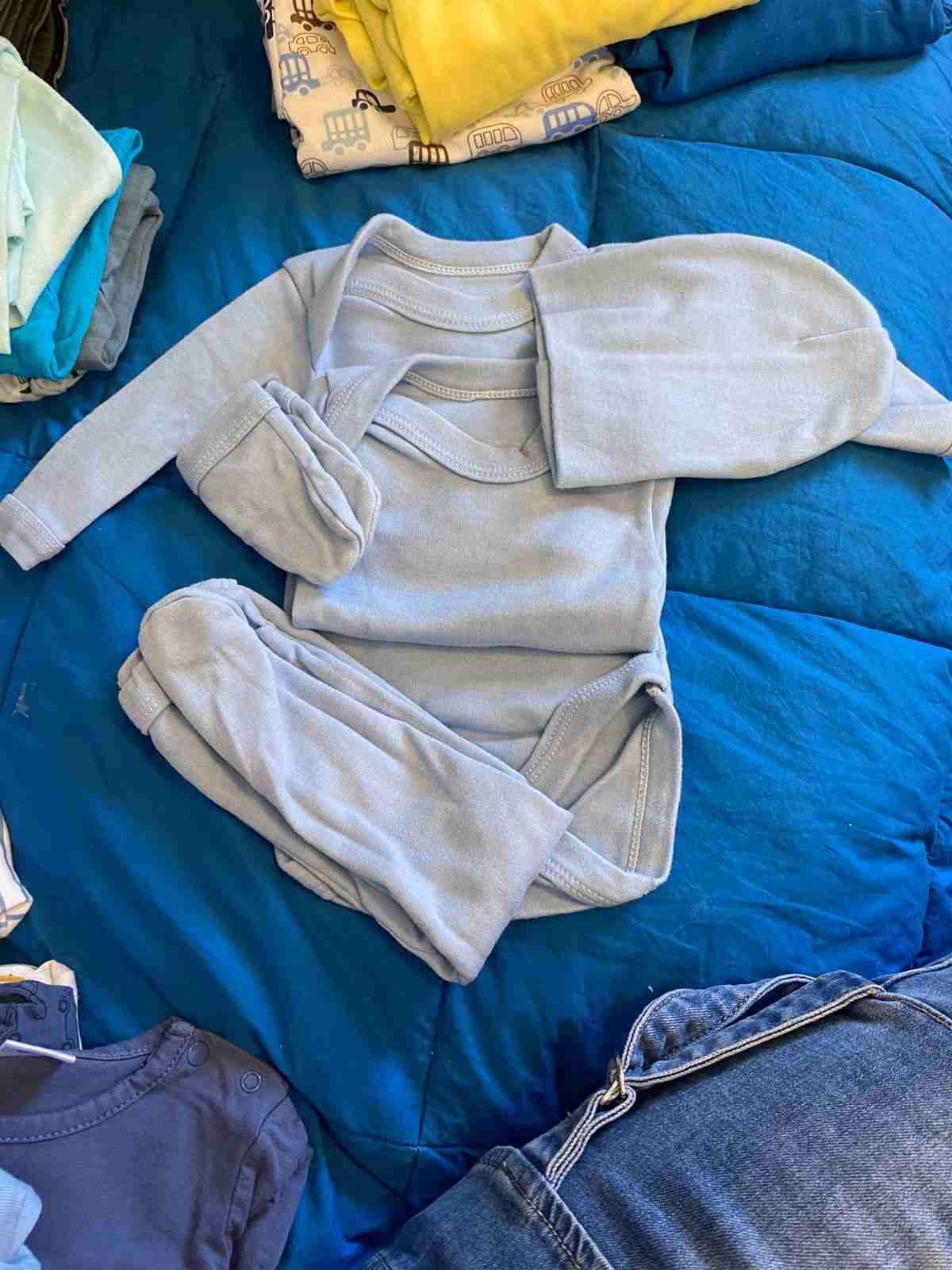 Ajuares de bebe - miniatura 5