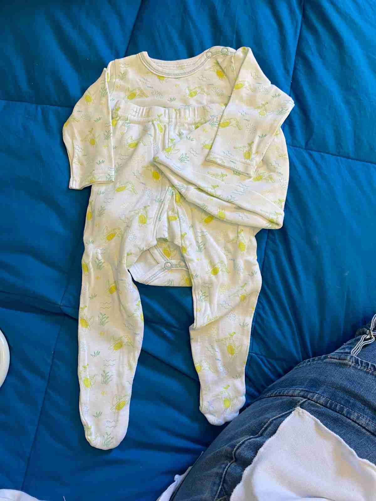 Pijama de bebe - miniatura 4