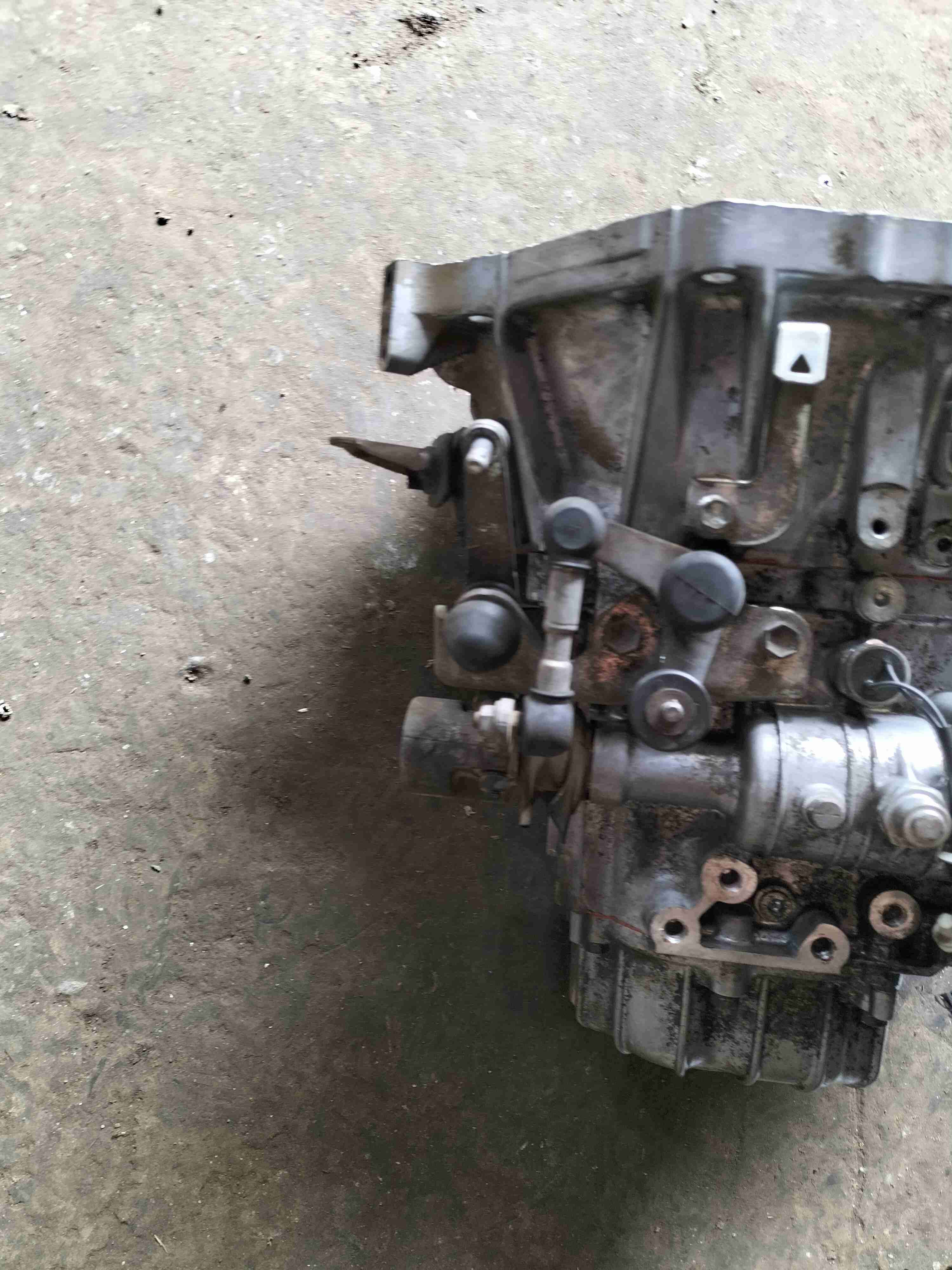 Caja de cambios usada - miniatura 3