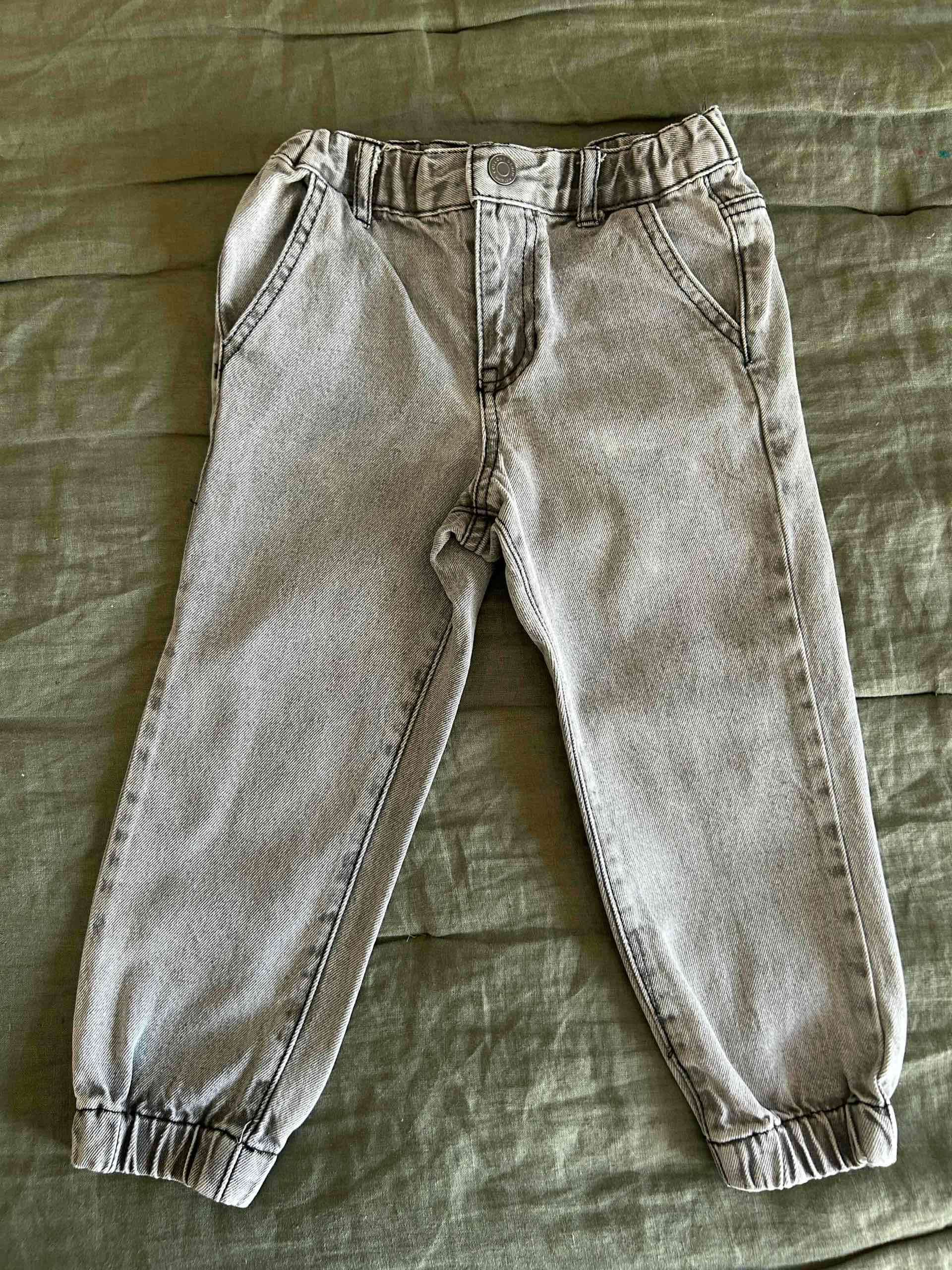 Joggers Niñita - miniatura 3