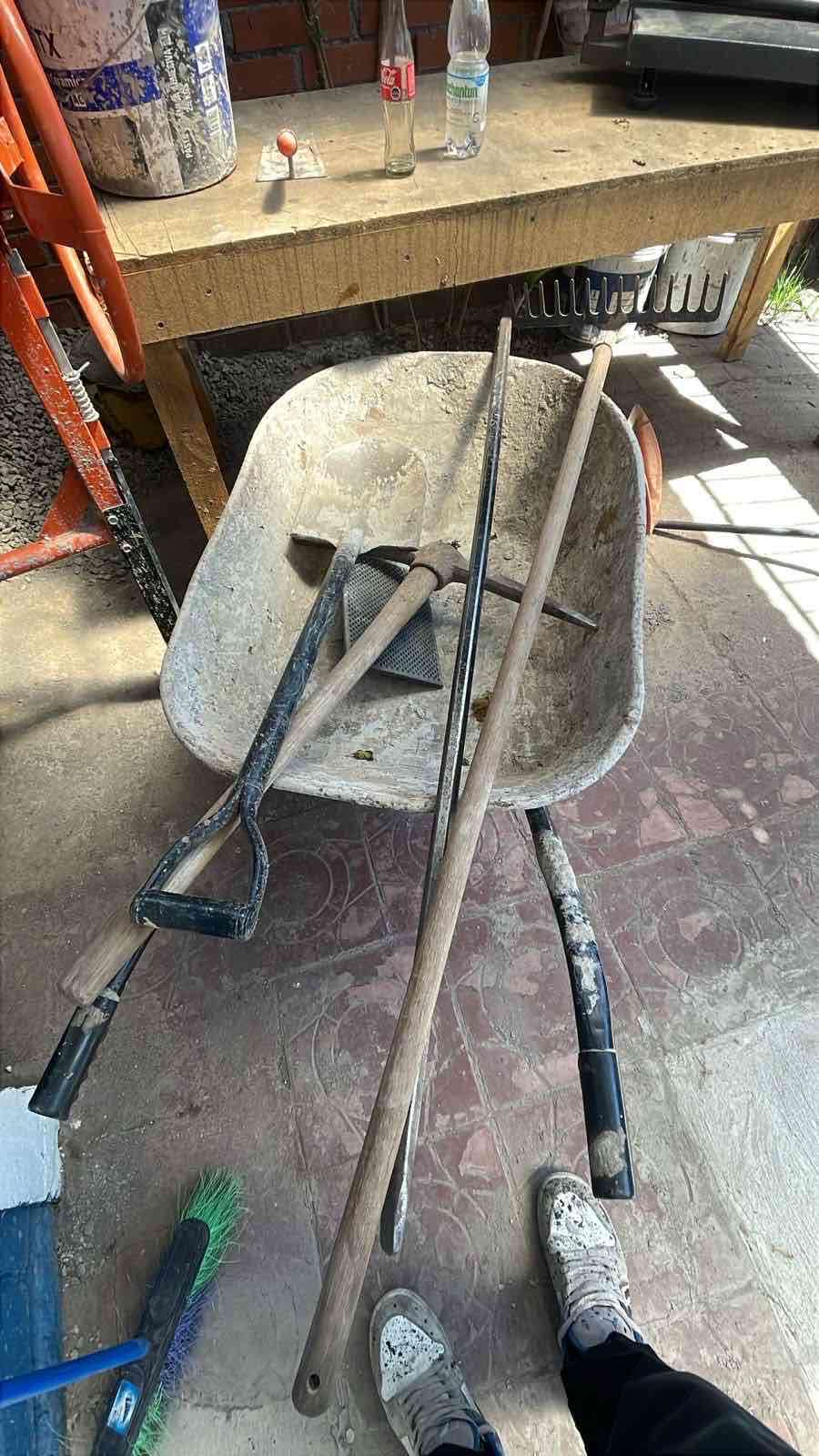 Hormigonera industrial naranja - miniatura 2