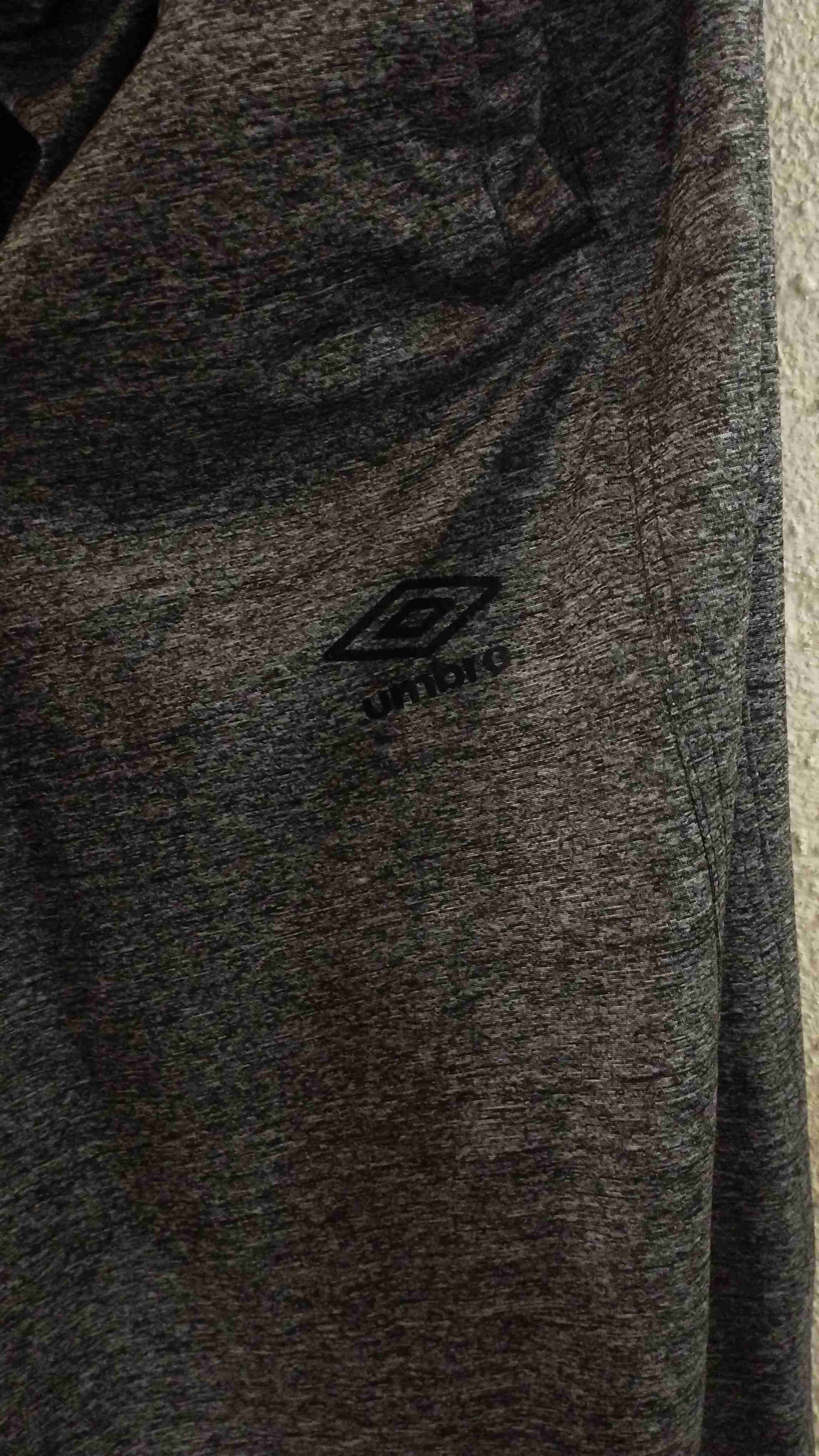 Pantalones deportivos grises - miniatura 4