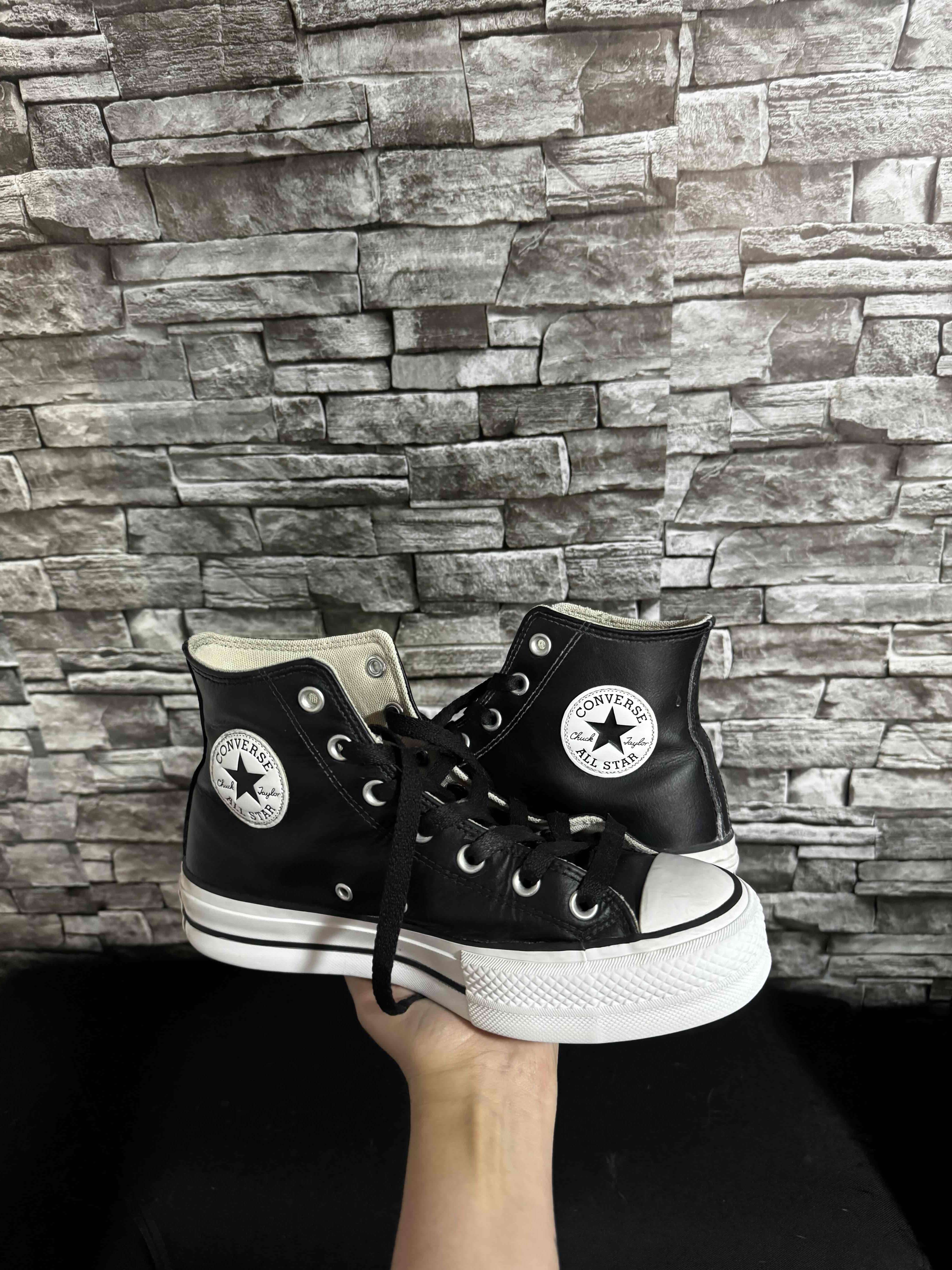 Zapatillas altas negras Converse - miniatura 4