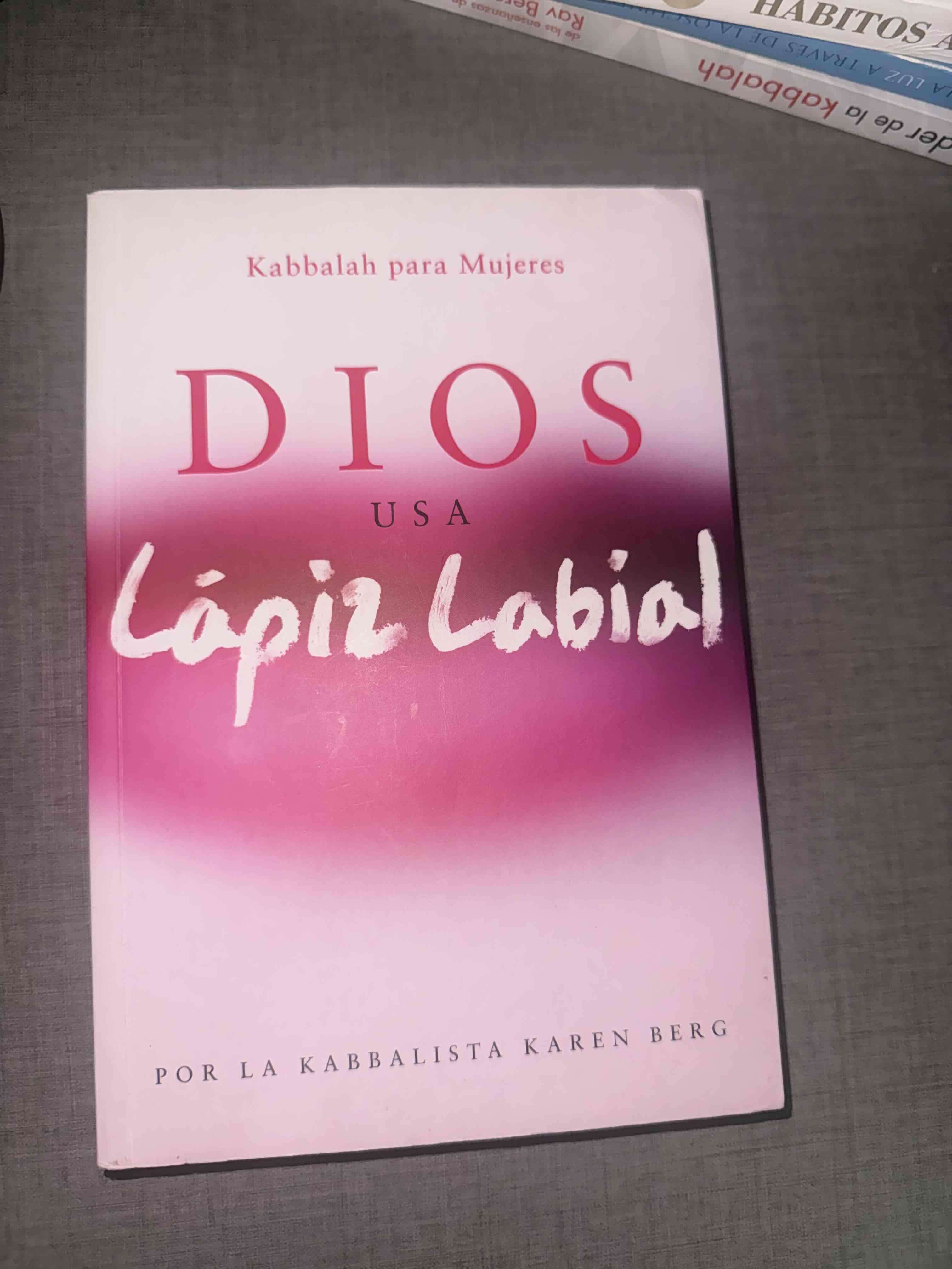 Libro 'Dios usa lápiz labial'