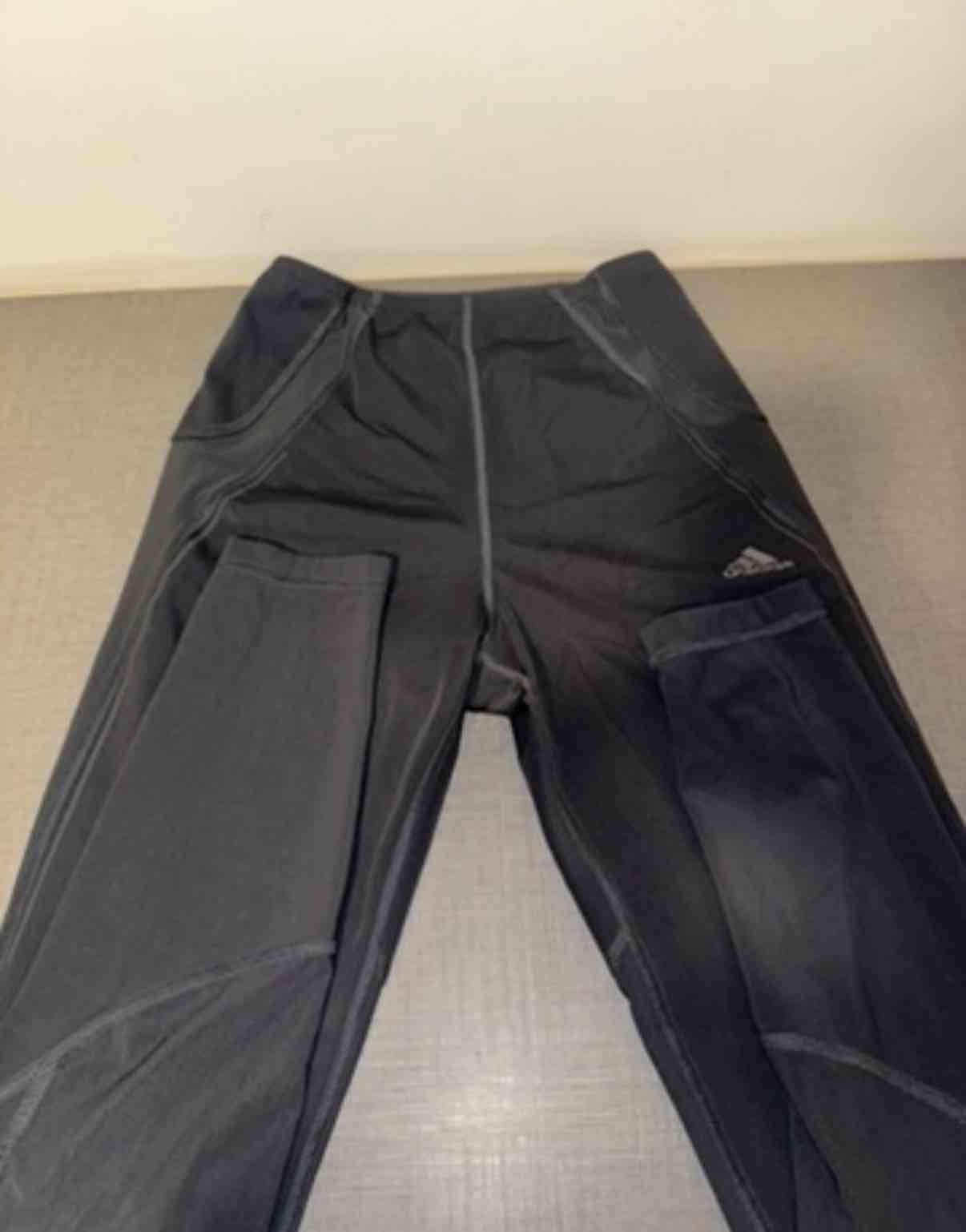 Pantalones deportivos negros Adidas