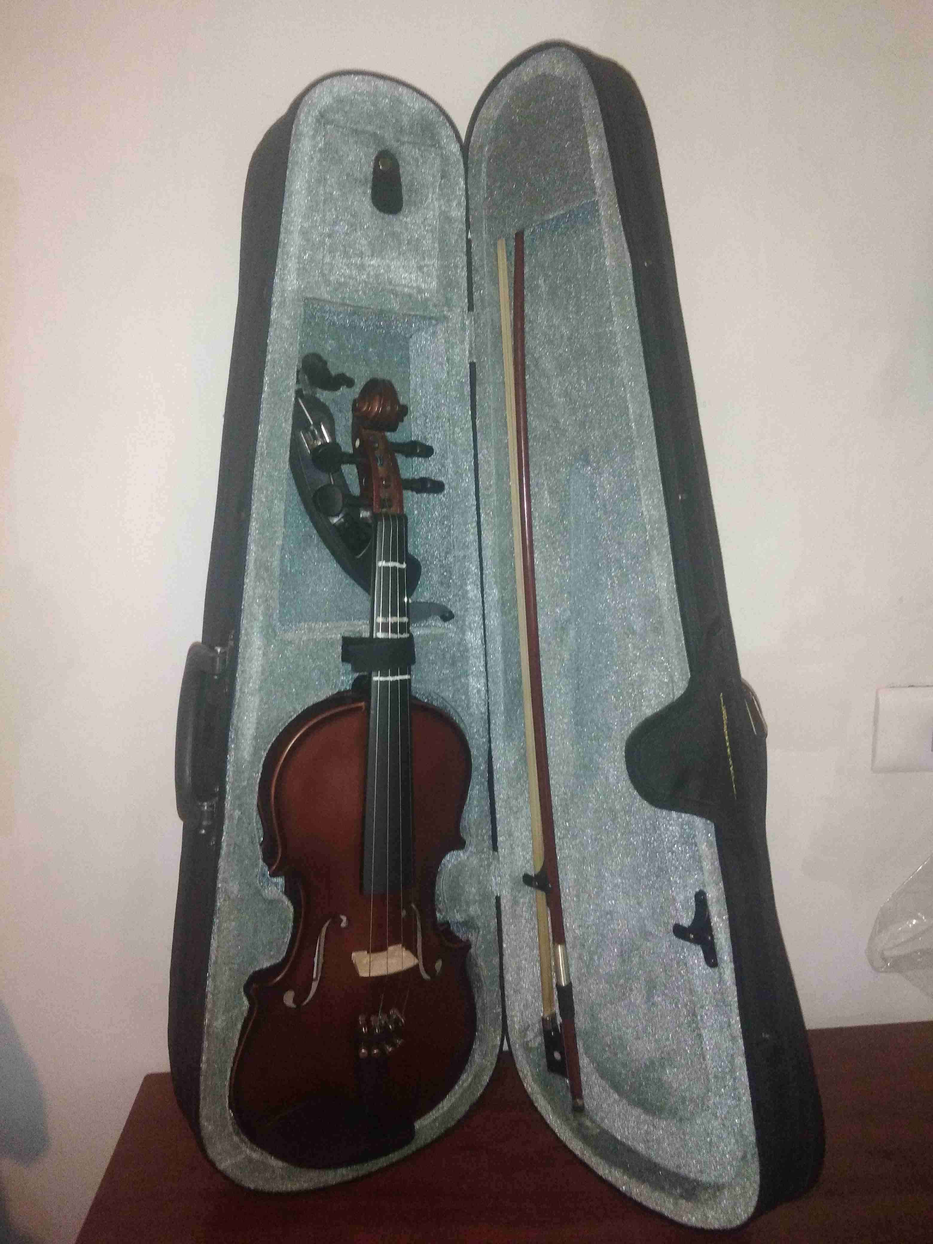 Violín  stradella 3/4 con estuche cremona incluido - miniatura 5