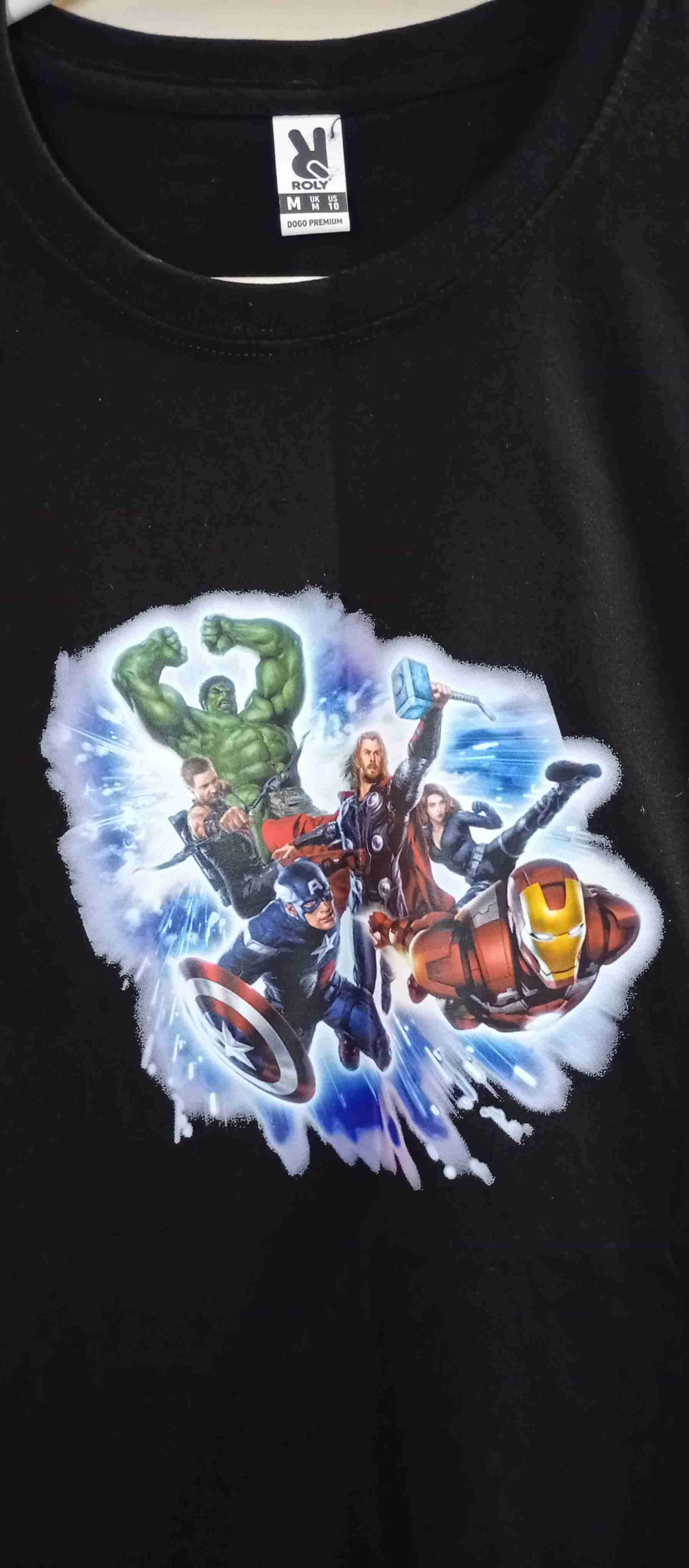 Polera negra estampado superheroes - miniatura 2