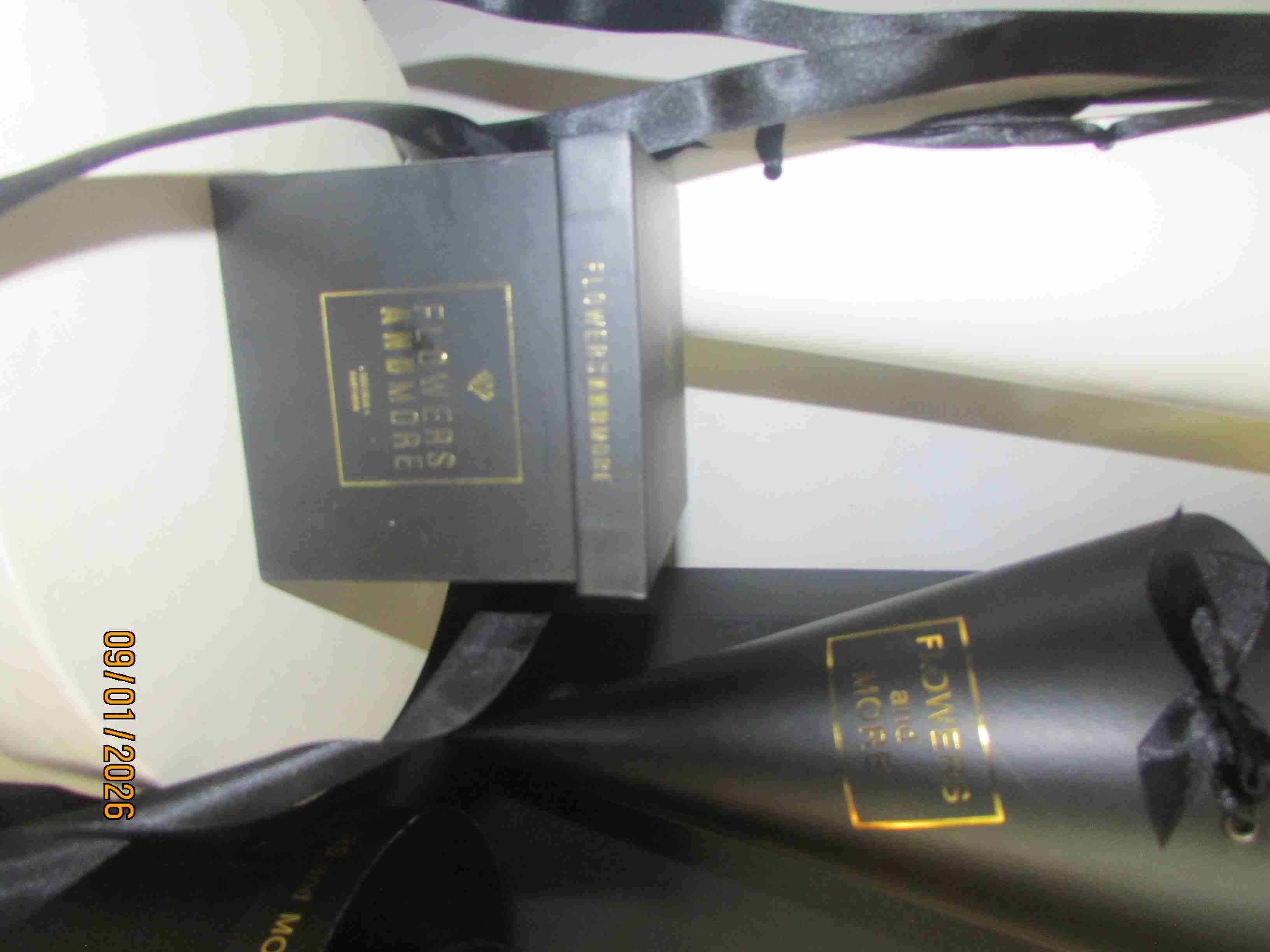 Cajas negras  pequeñas para regalo - miniatura 2