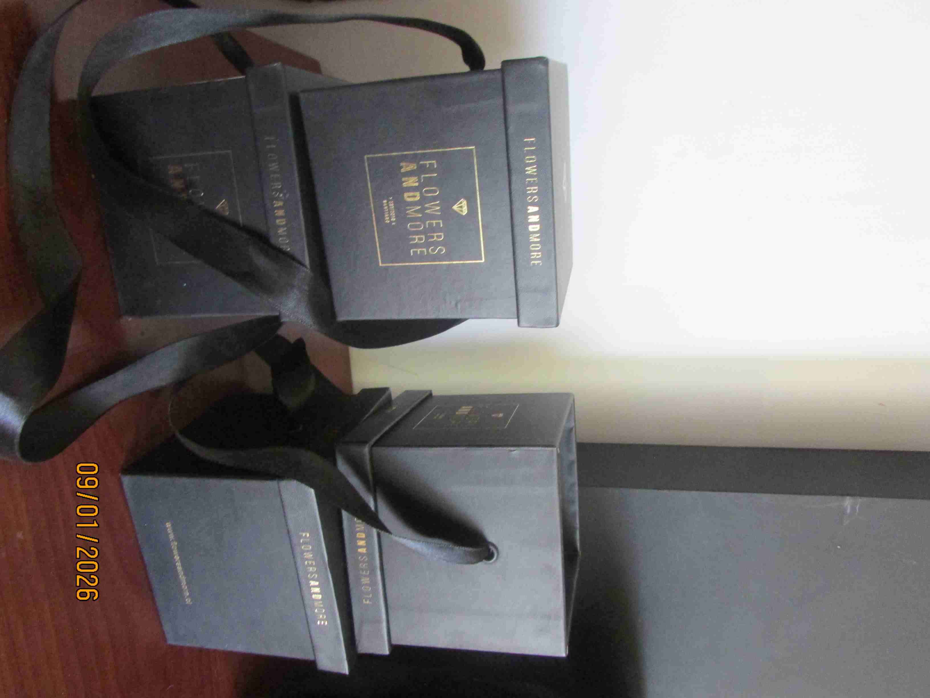 Cajas negras  pequeñas para regalo - miniatura 3