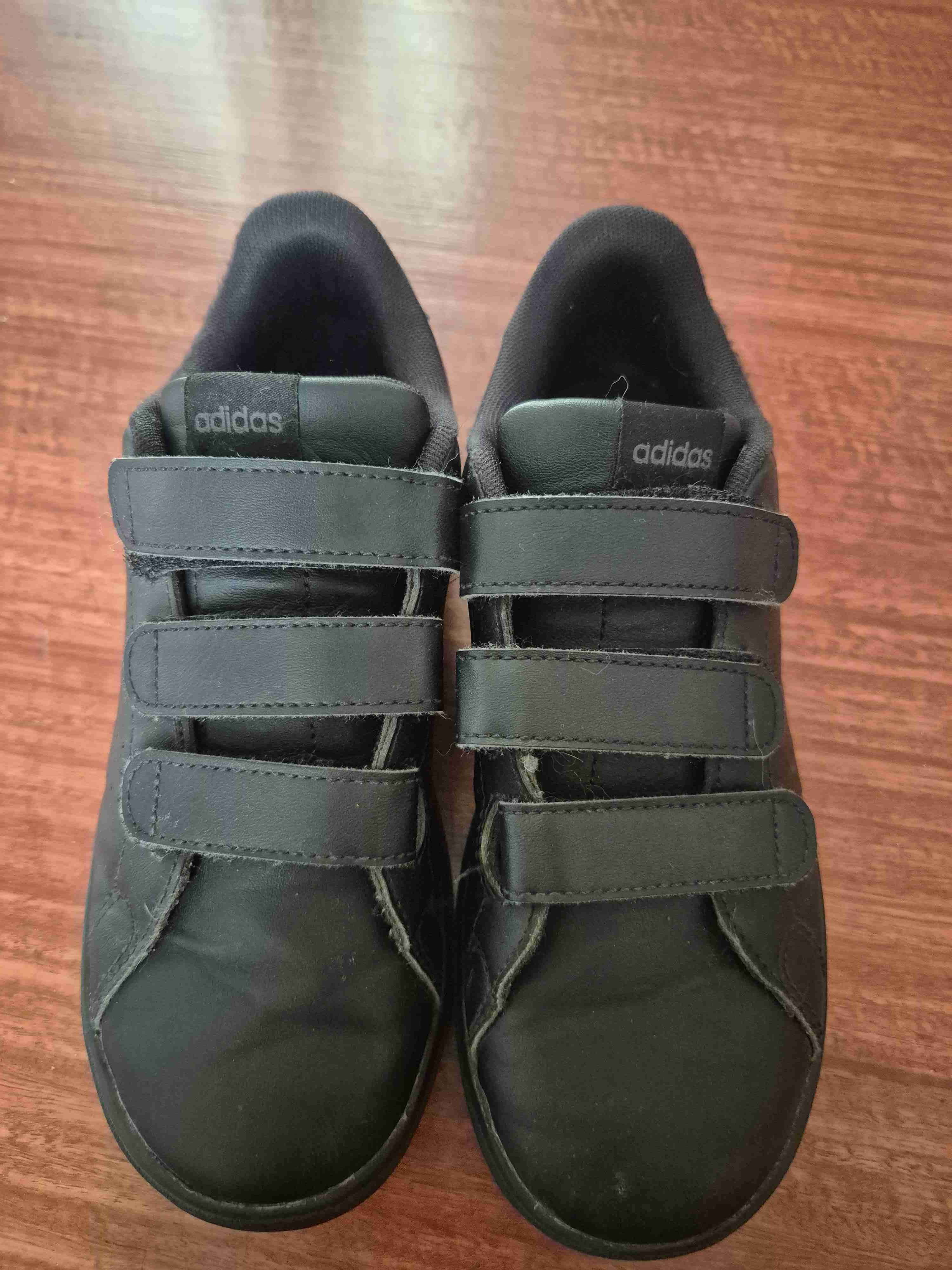 Zapatillas adidas negros con velcro - miniatura 2