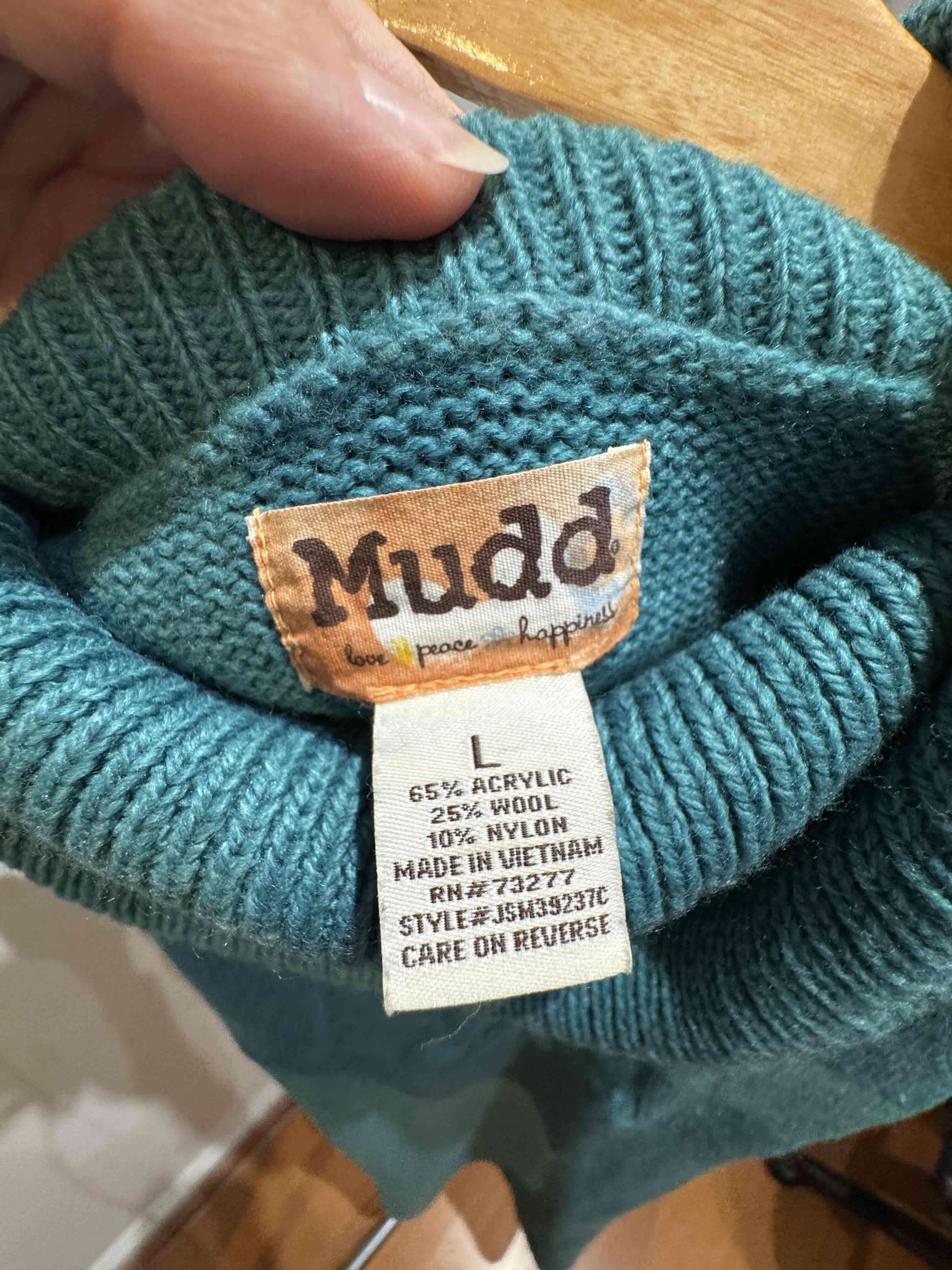 Vestido de lana cuello alto verde - miniatura 3