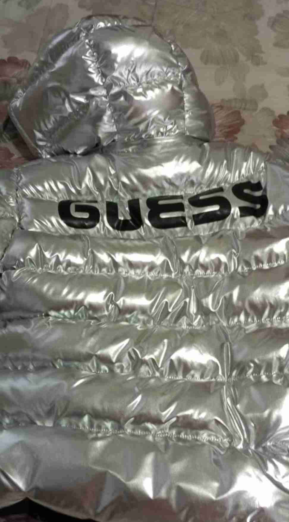 PARKA GUESS platinada - miniatura 2