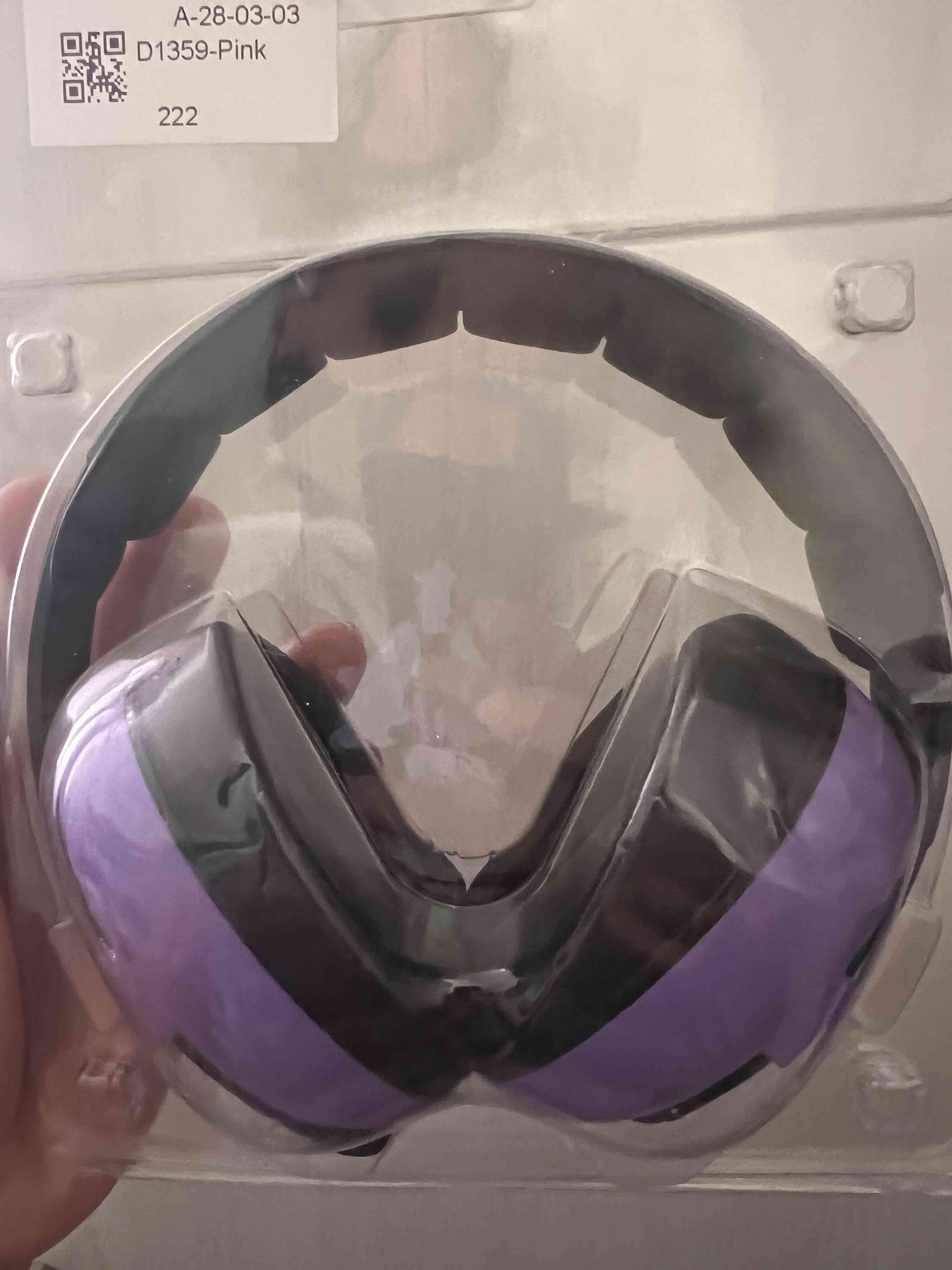 Auriculares aislantes de ruido color lila