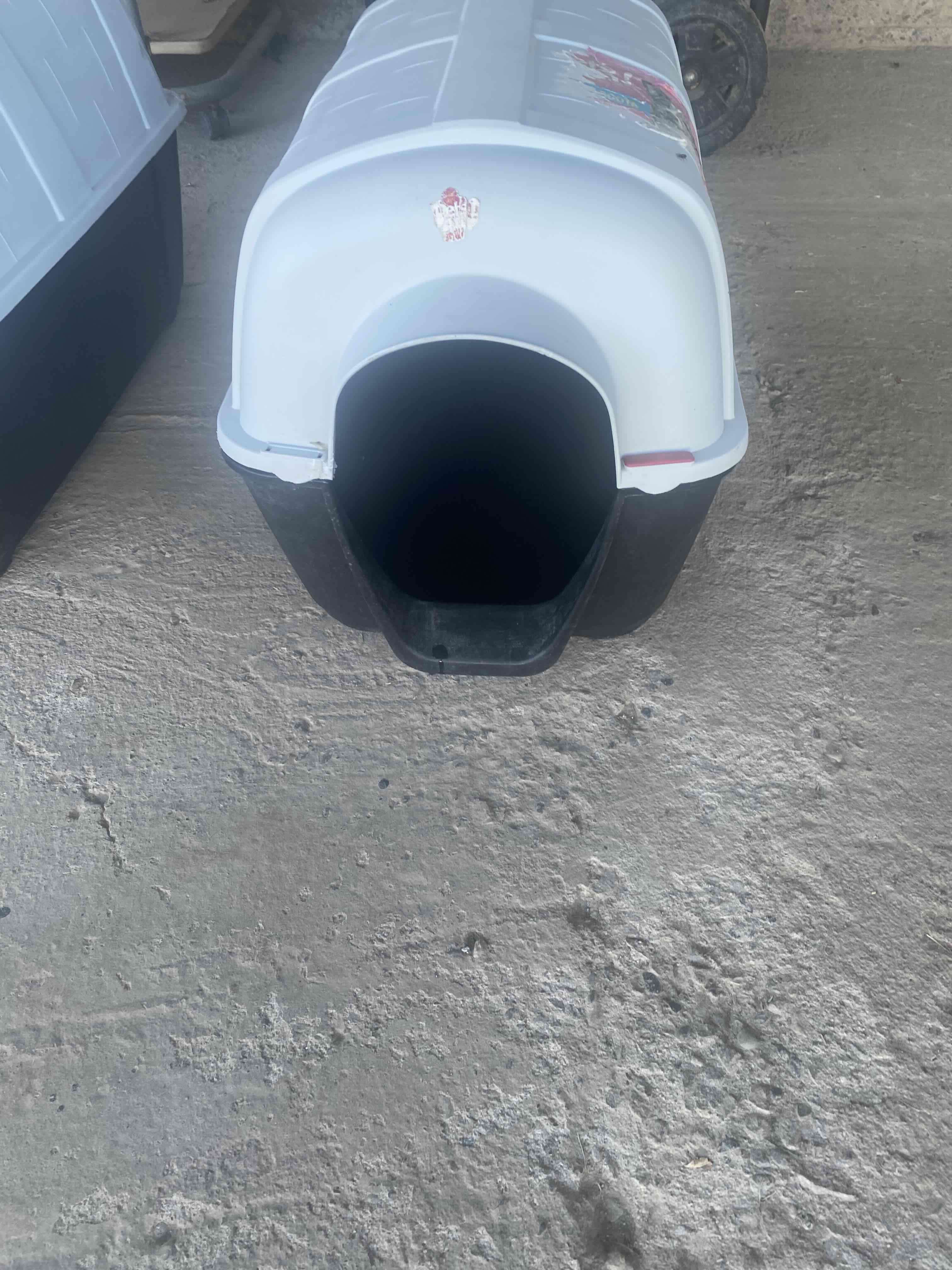 Caseta de perro pequeño