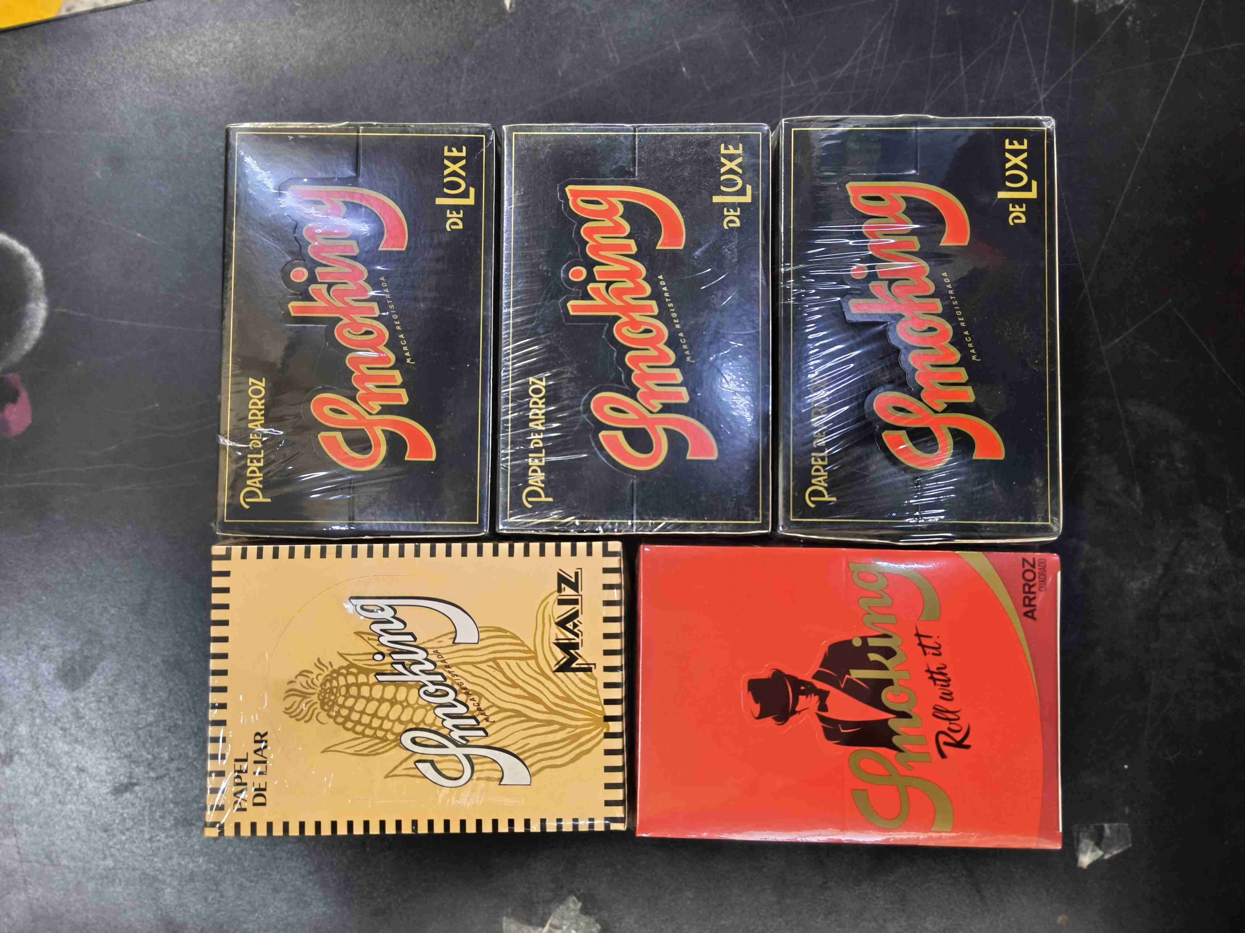 Box de 50 Papeles para fumar Smoking - miniatura 3