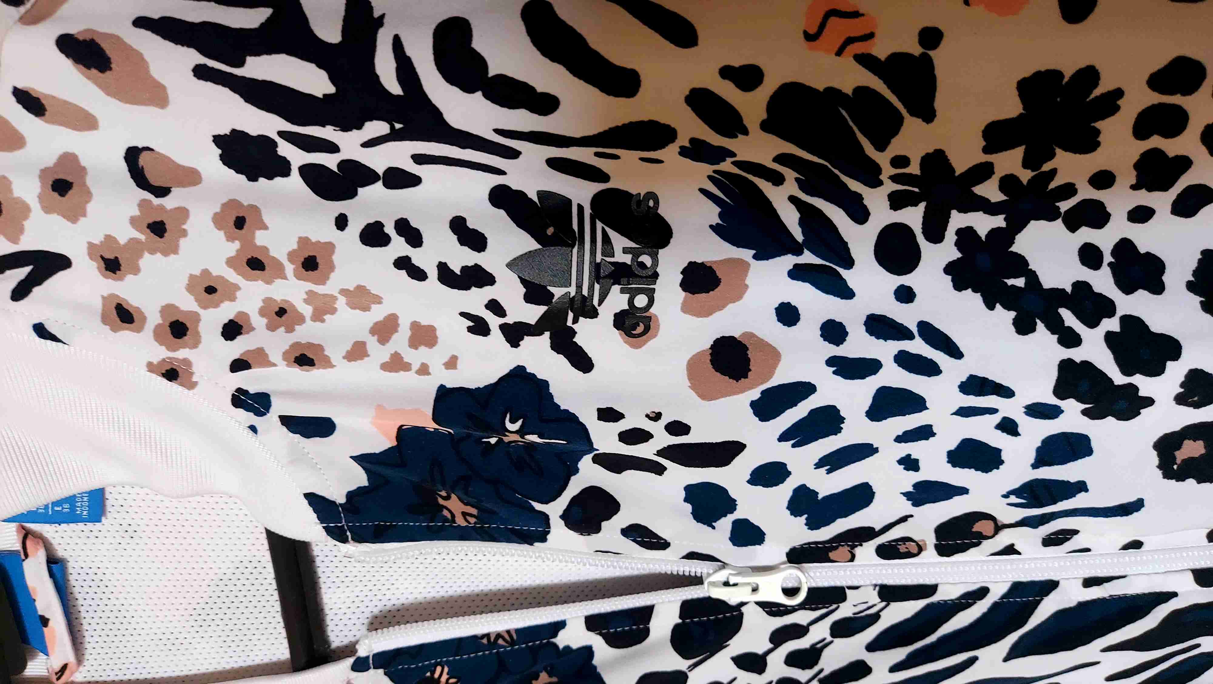 Chaqueta deportiva Adidas estampada - miniatura 2