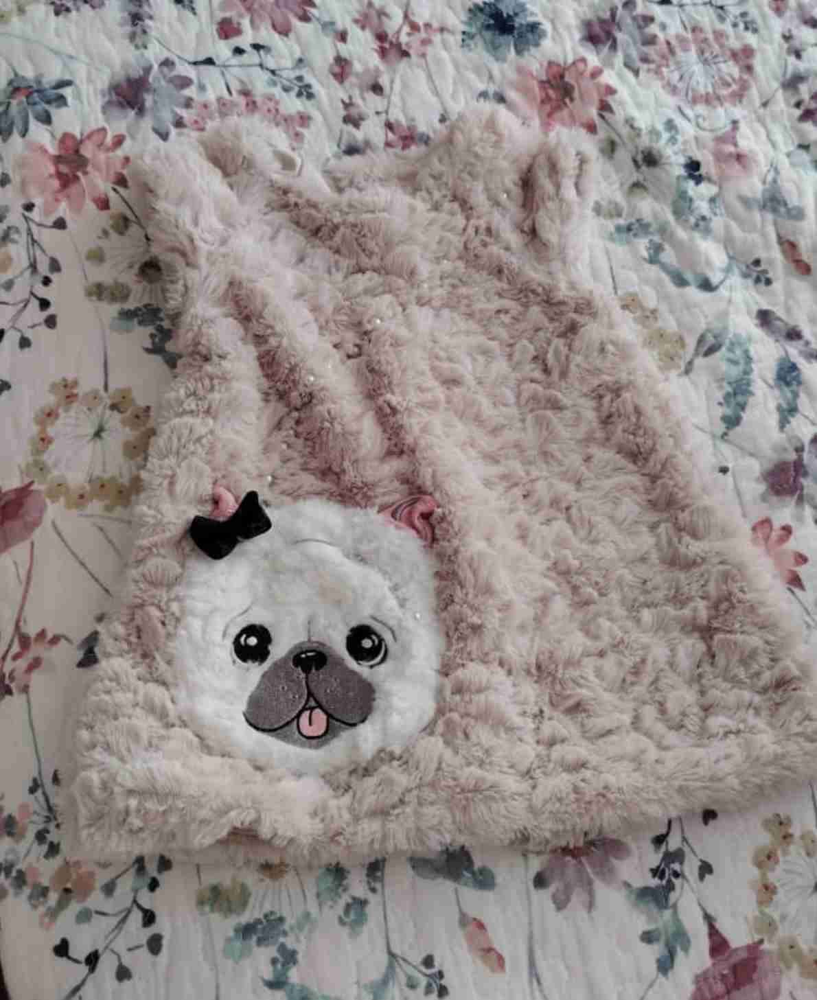 Vestido peludo infantil con dibujo