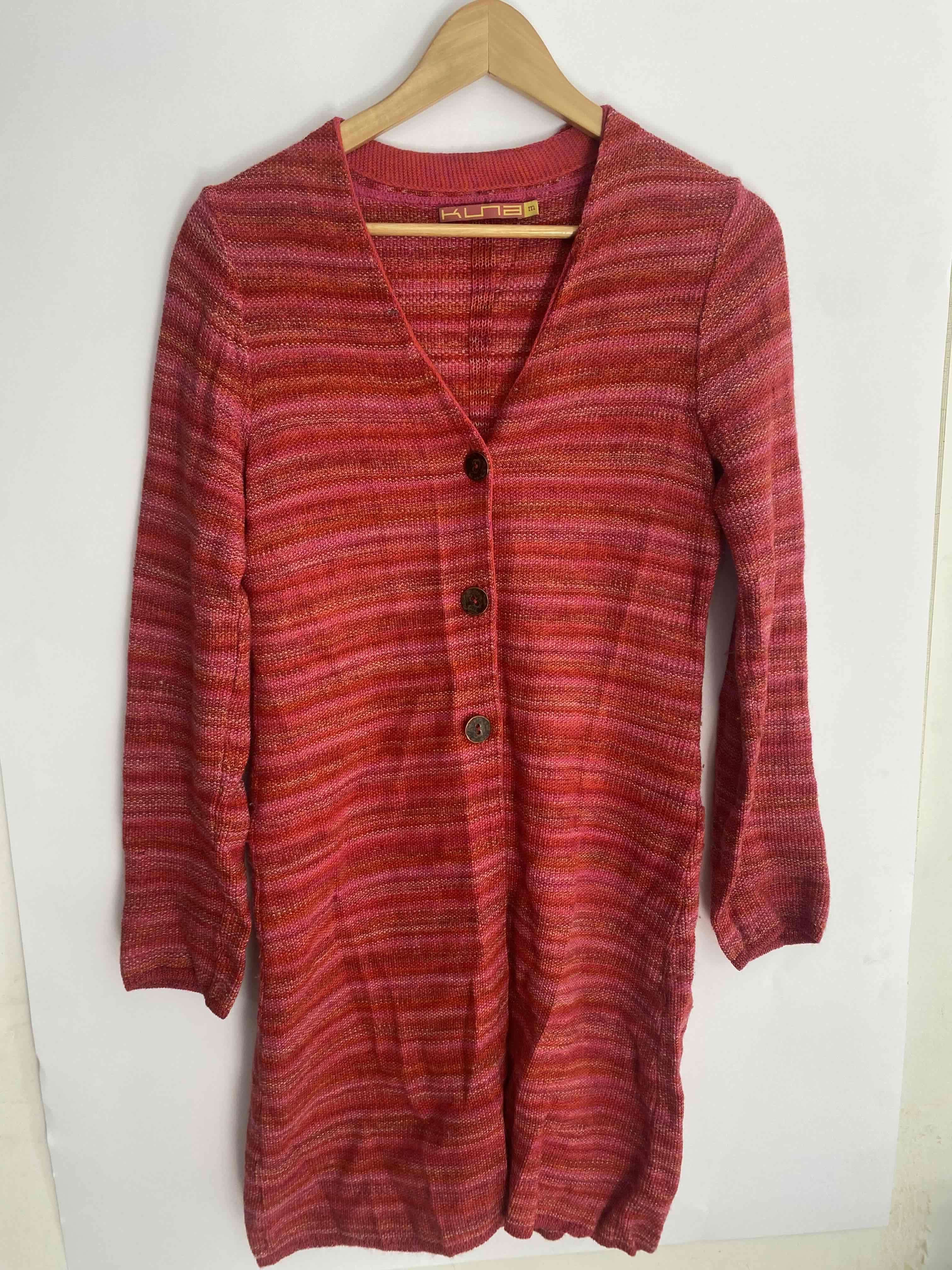 Cárdigan rojo de alpaca  con botones