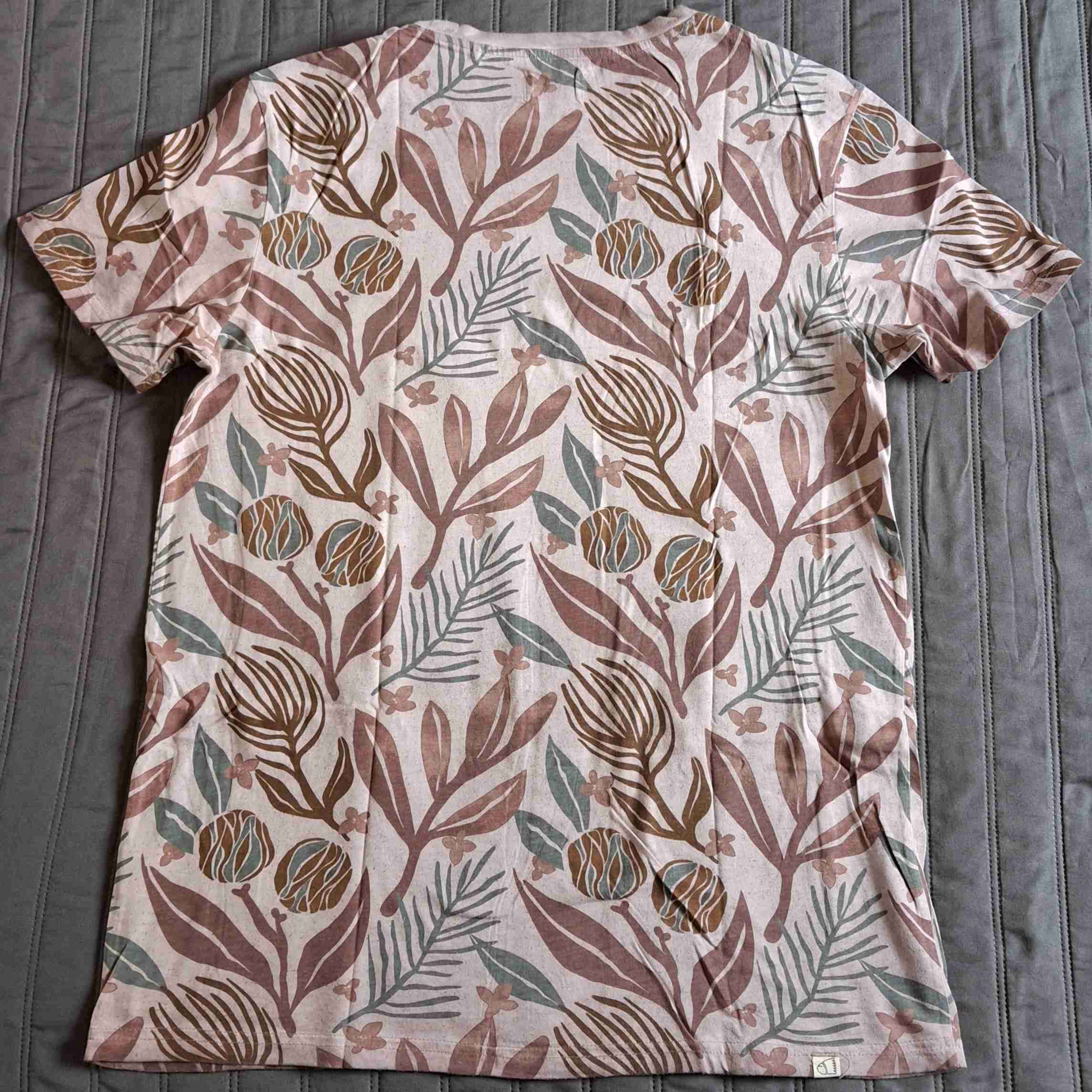 POLERA MANGA CORTA FLORAL AMERICANINO - miniatura 2