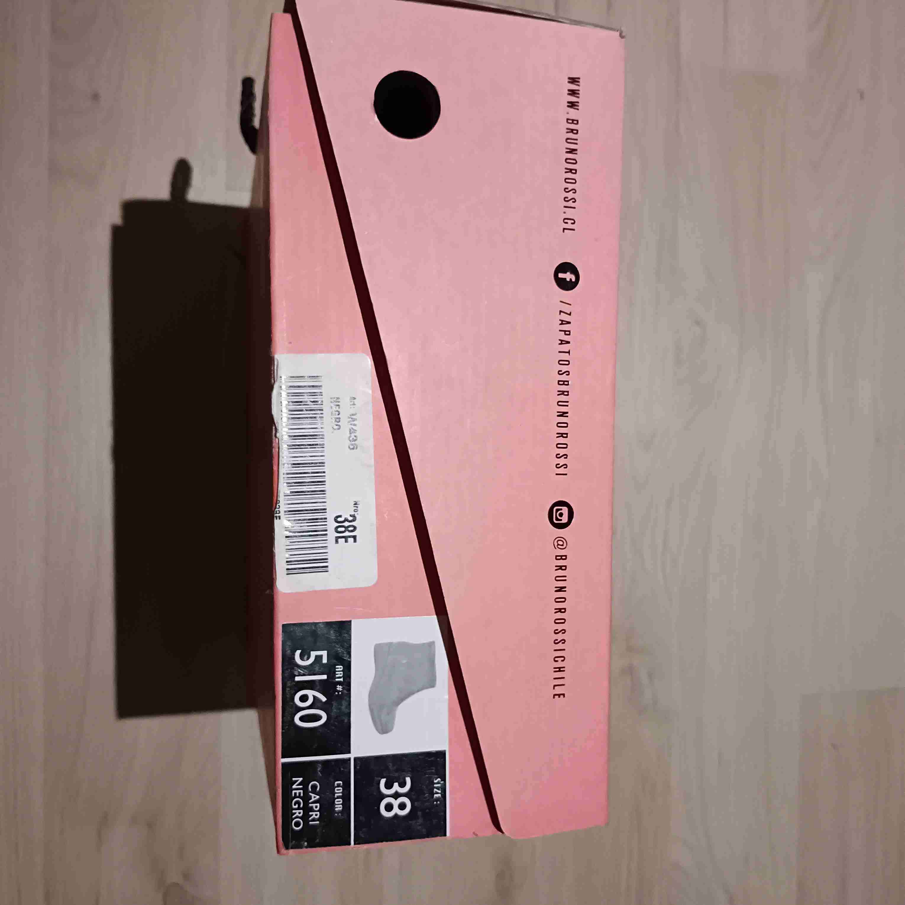 Botines negros de cuero - miniatura 3