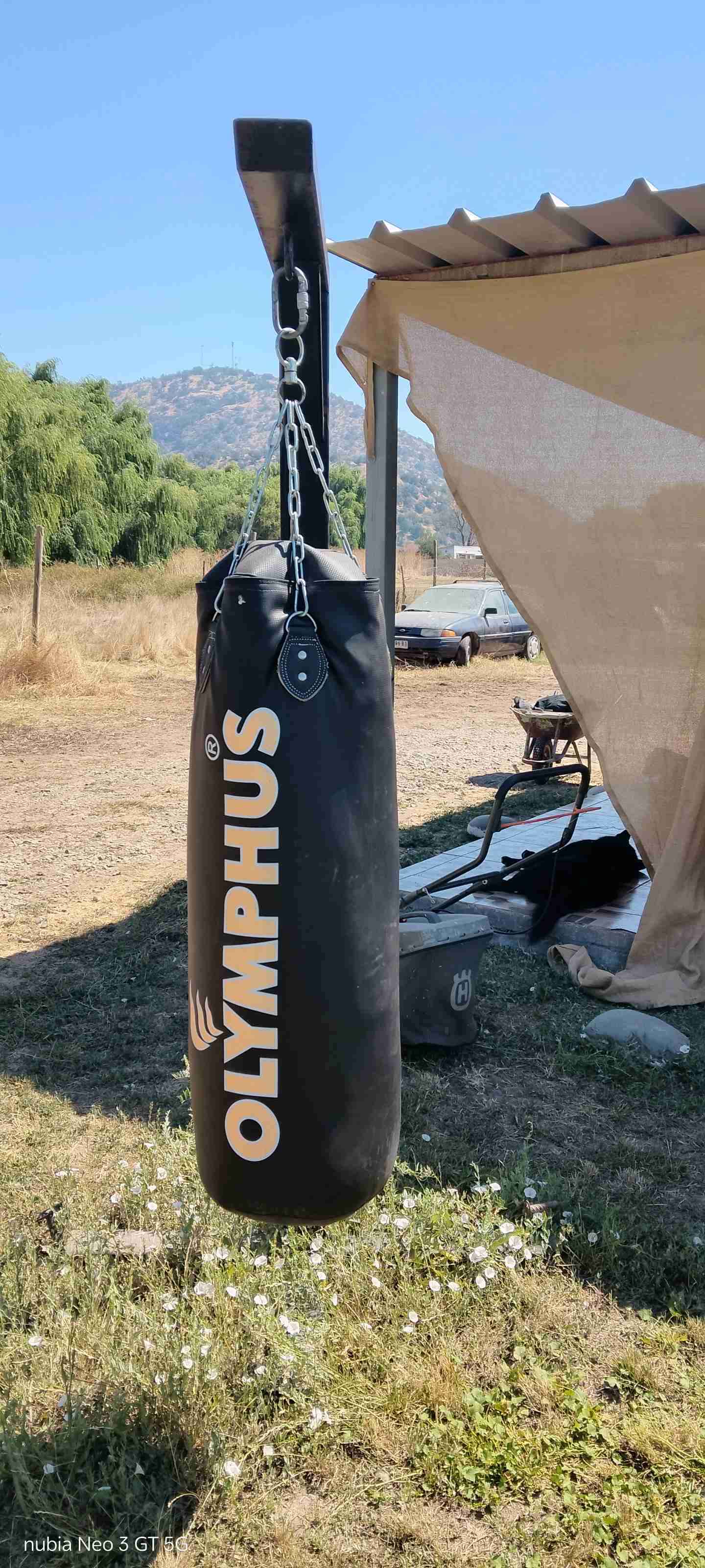 Saco de boxeo Olympus negro