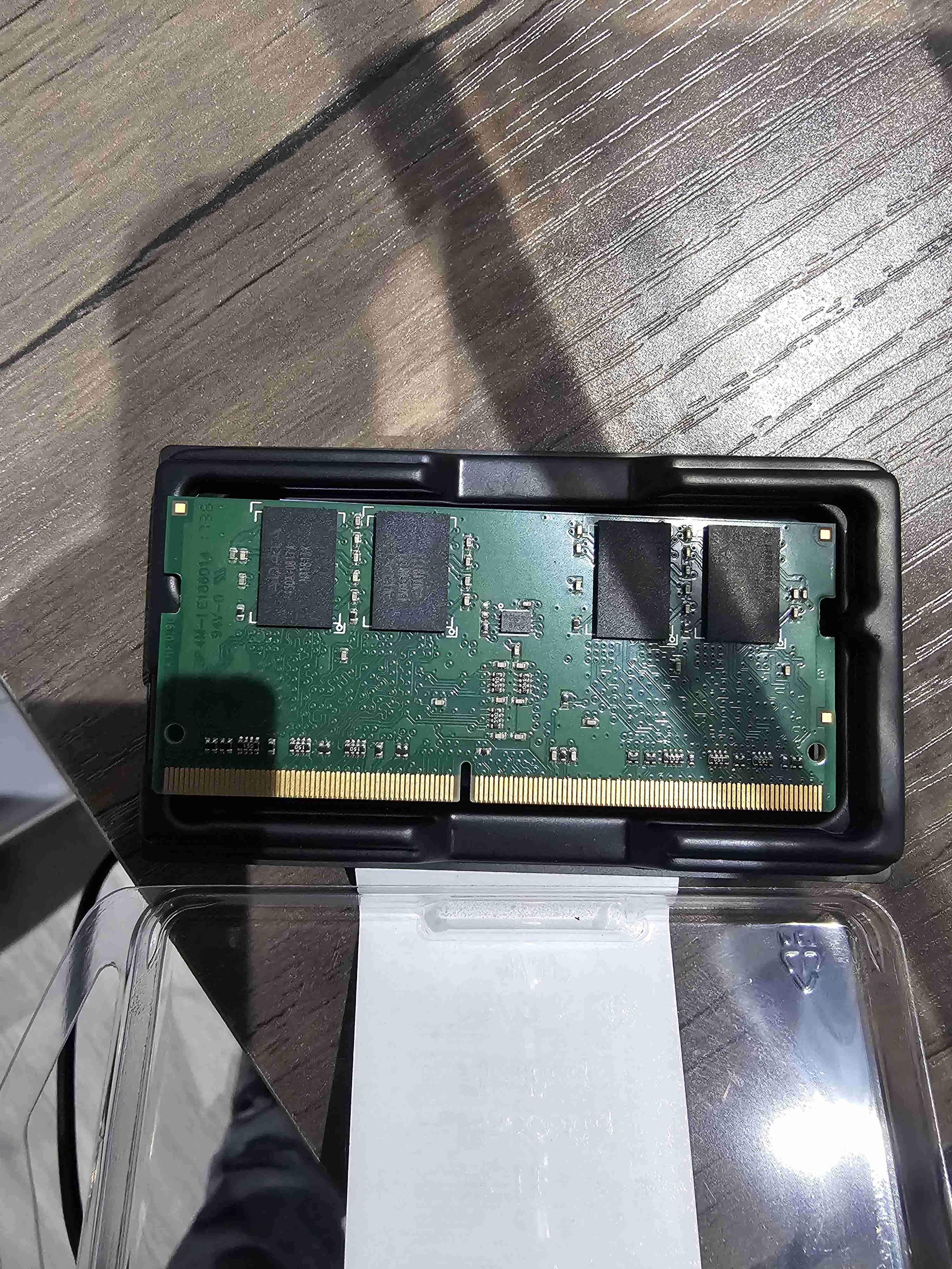 Memoria RAM ADATA 8GB DDR4 - miniatura 2