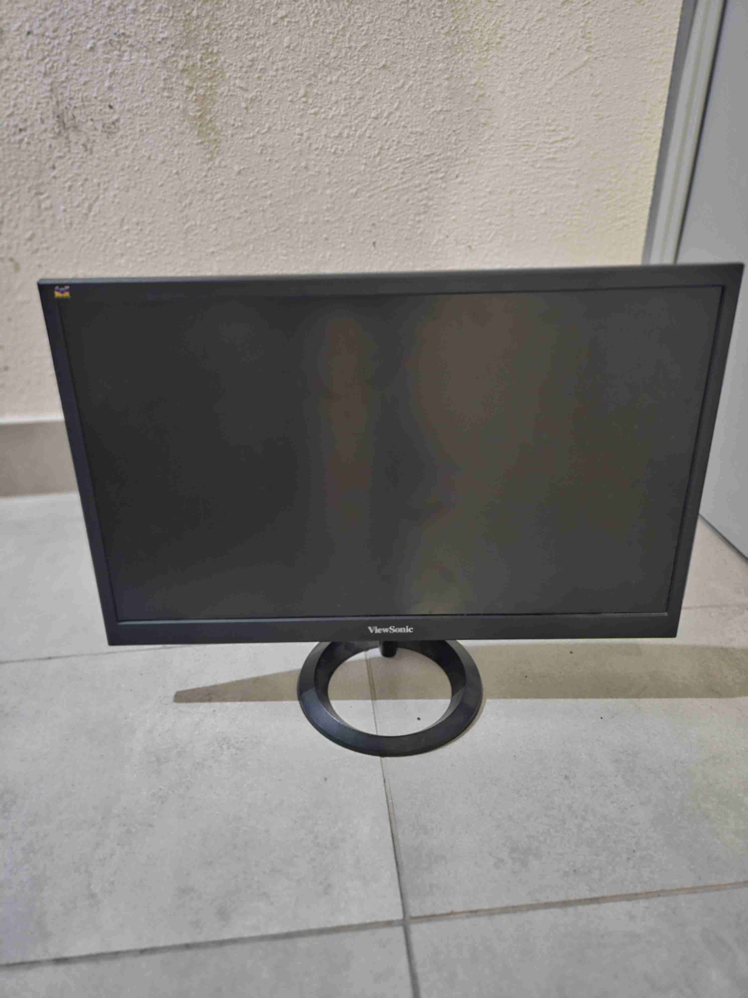 Monitor ViewSonic de 24 pulgadas