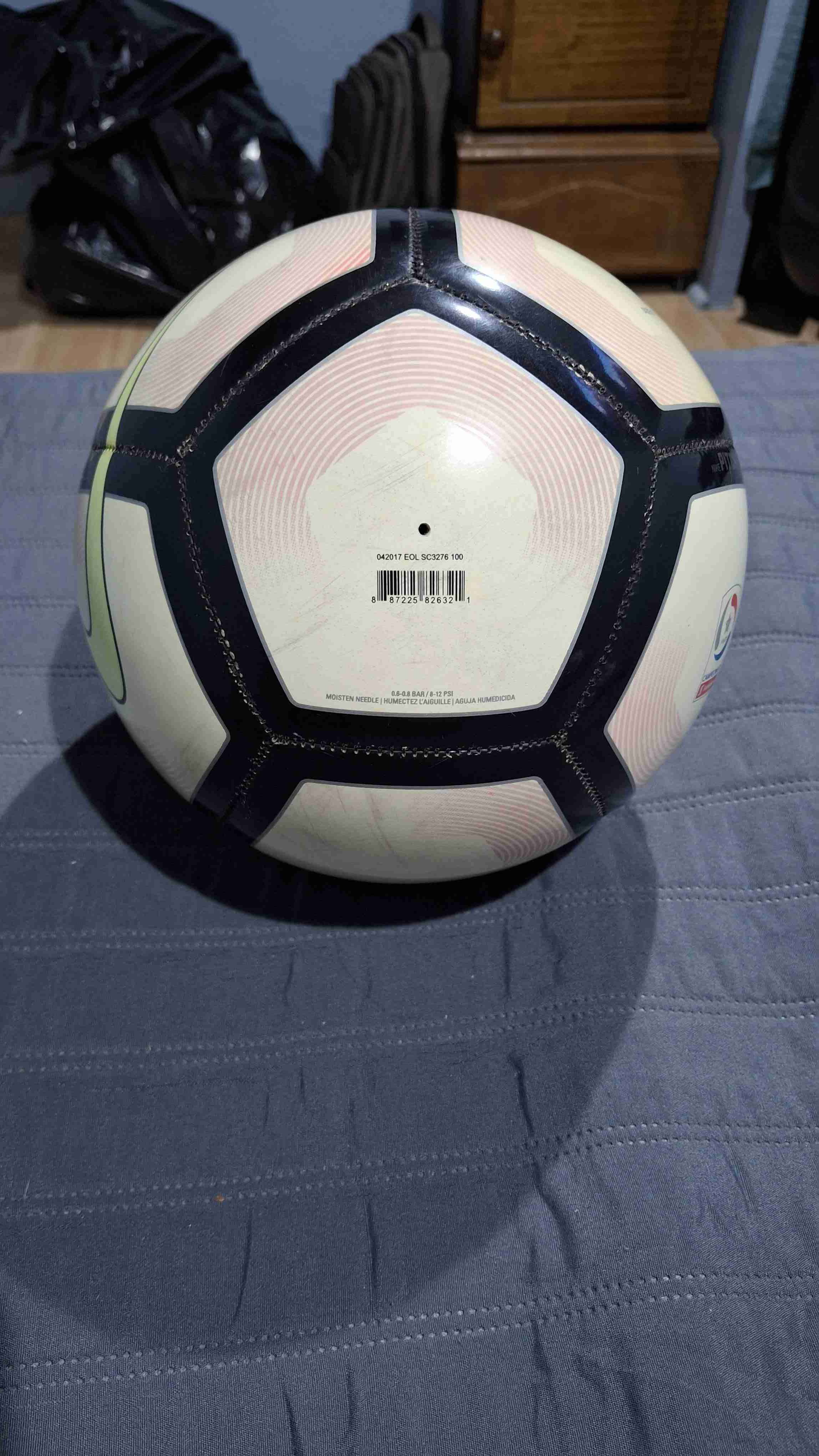 BALÓN DE FUTBOL NIKE SERIE A PITCH - miniatura 3